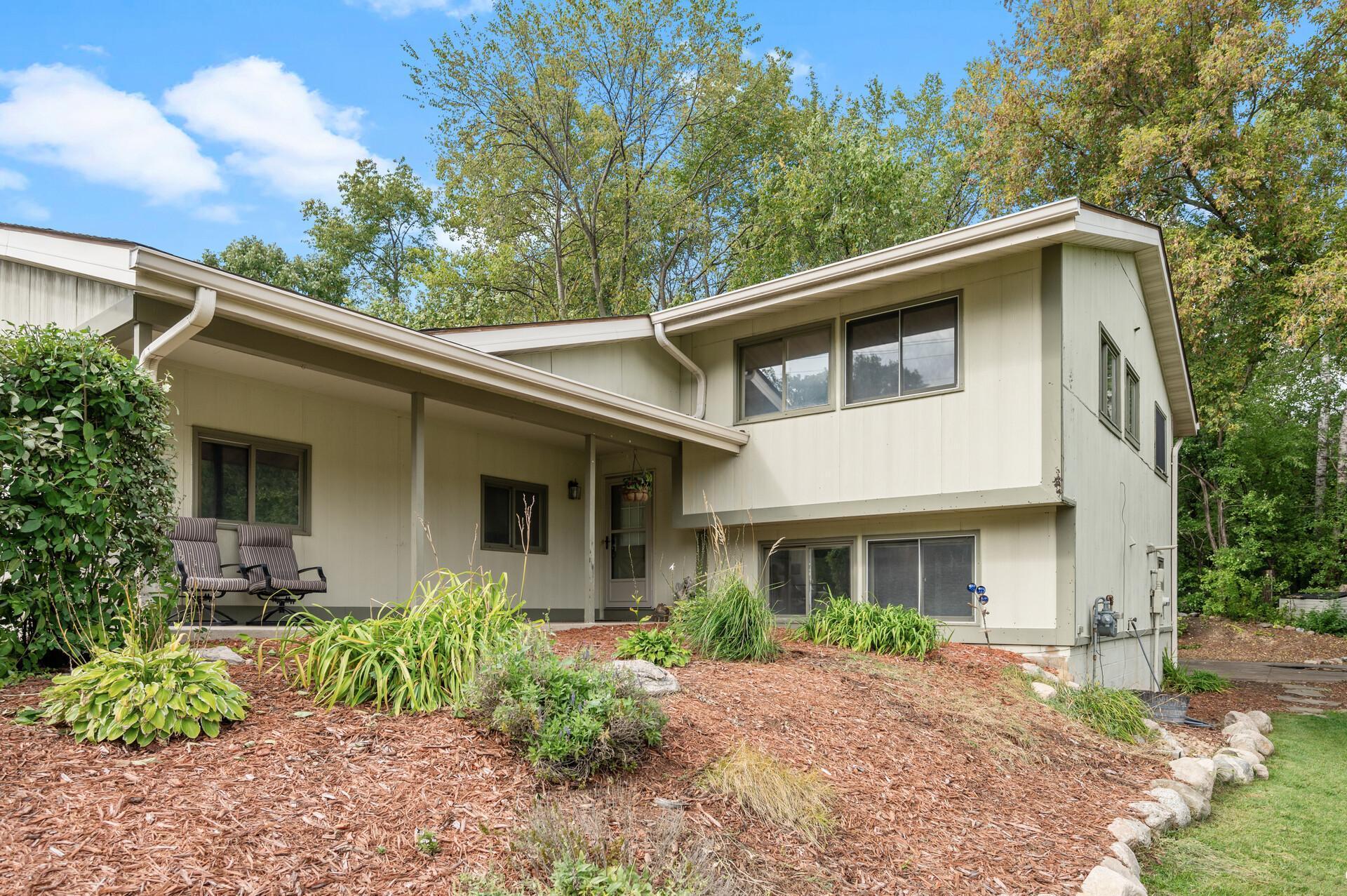 604 136th Street W