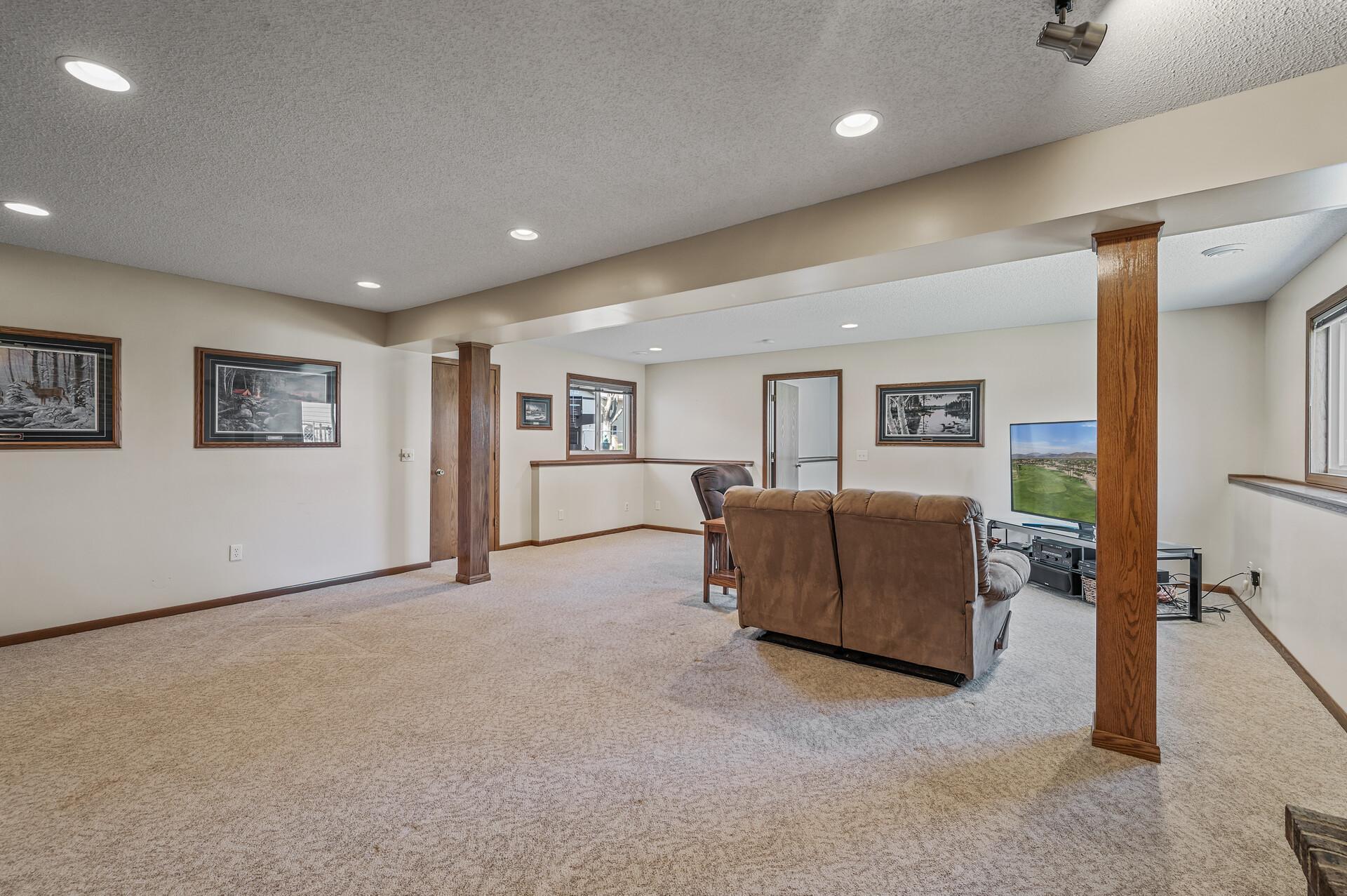 8205 Upper 145th Street W