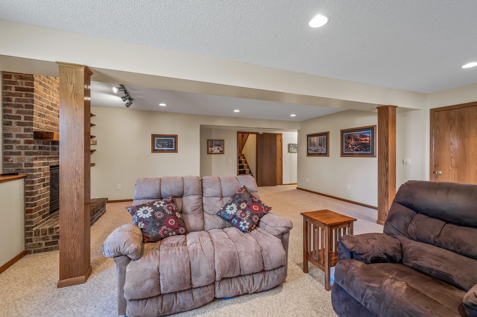 8205 Upper 145th Street W