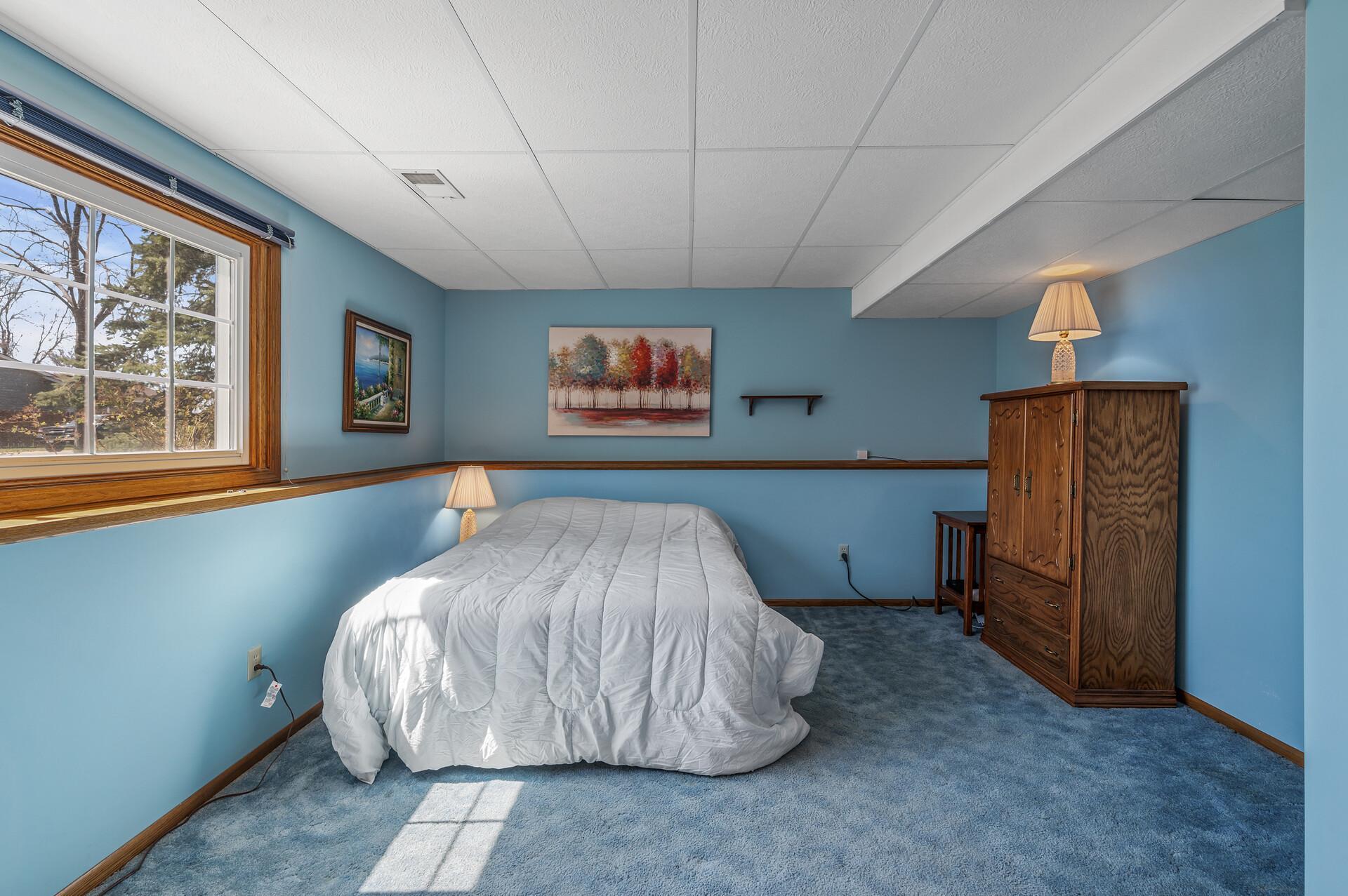 8205 Upper 145th Street W