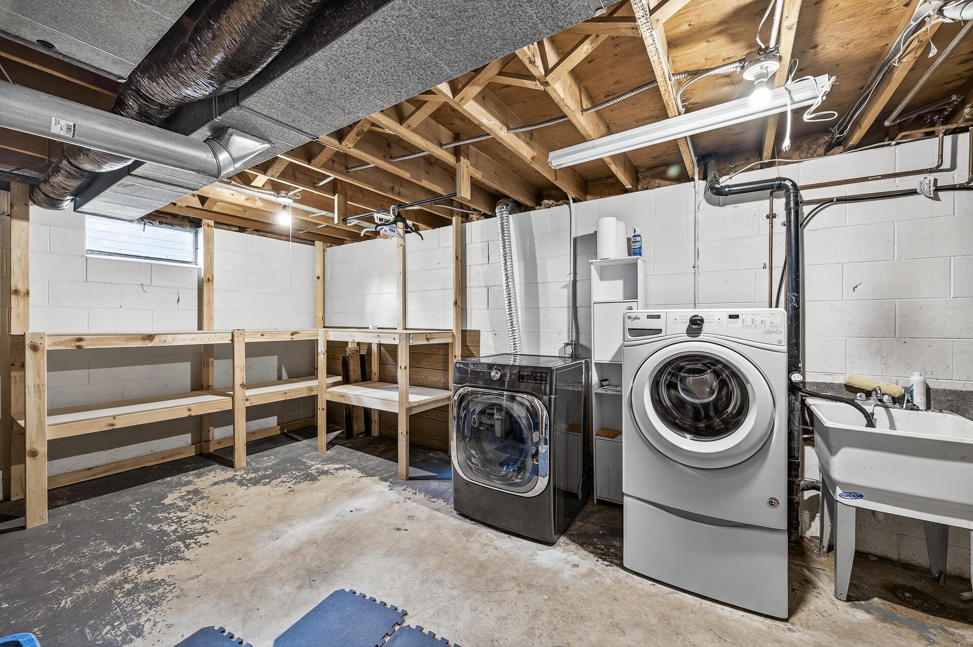2611 Northdale Boulevard NW