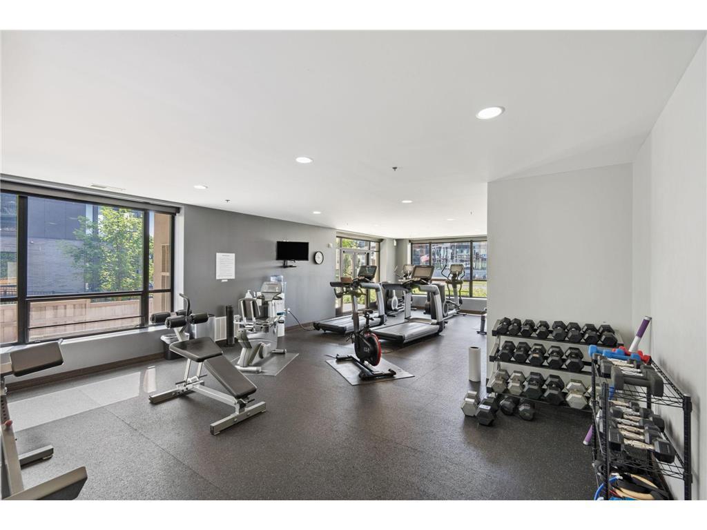 3104 W Lake Street Unit: 405