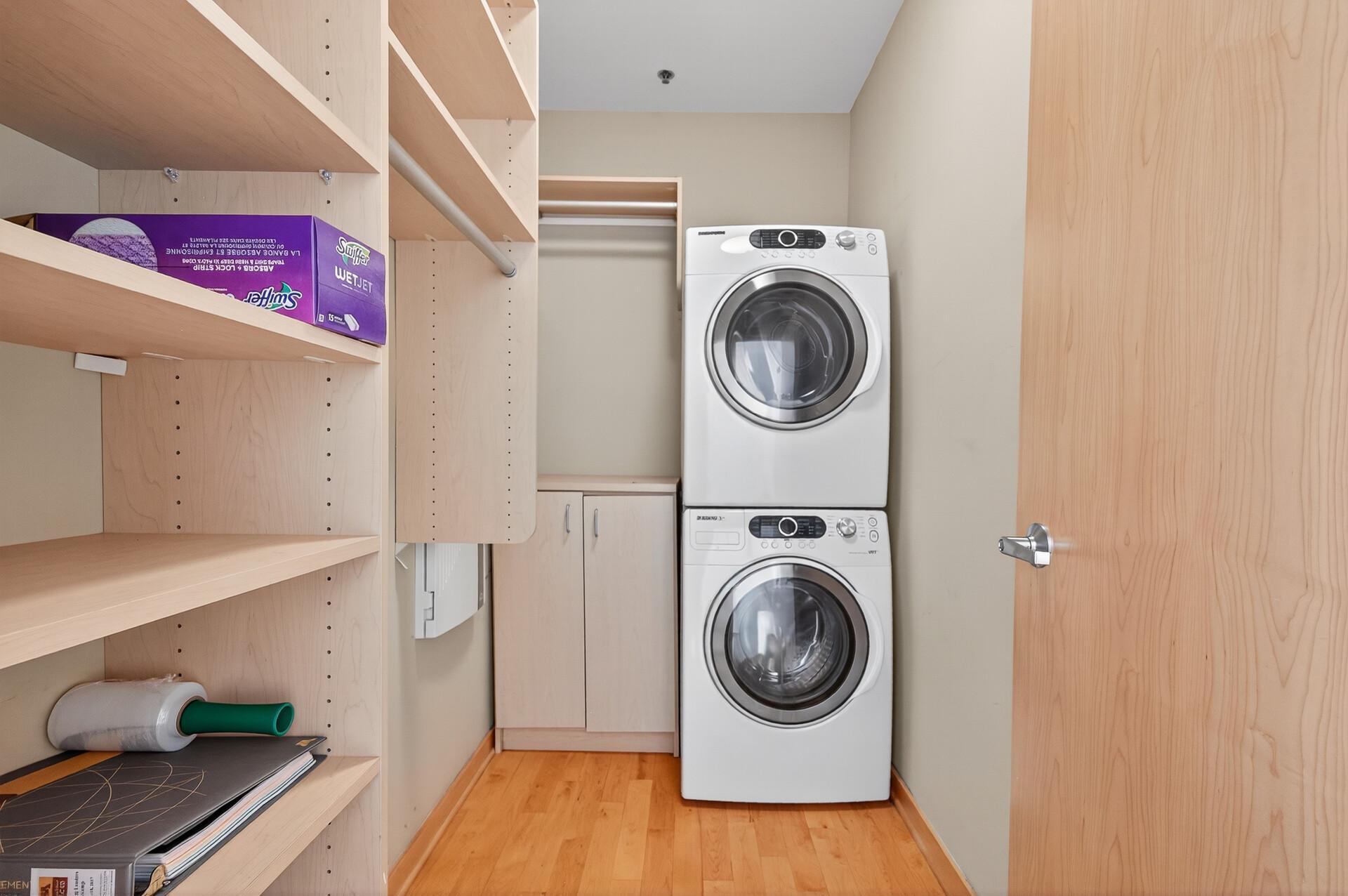 3104 W Lake Street Unit: 405