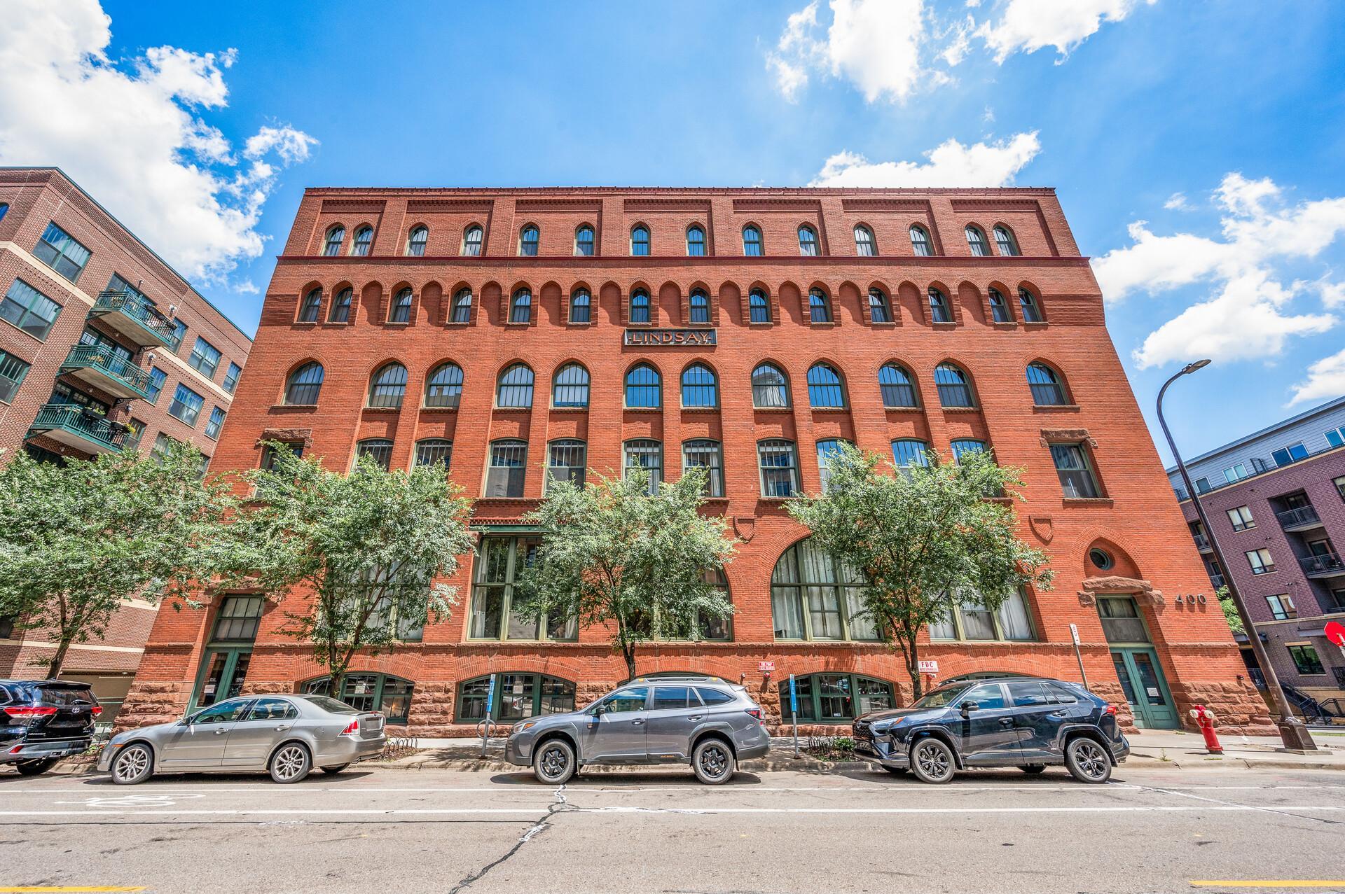 400 N 1st Street Unit: 611