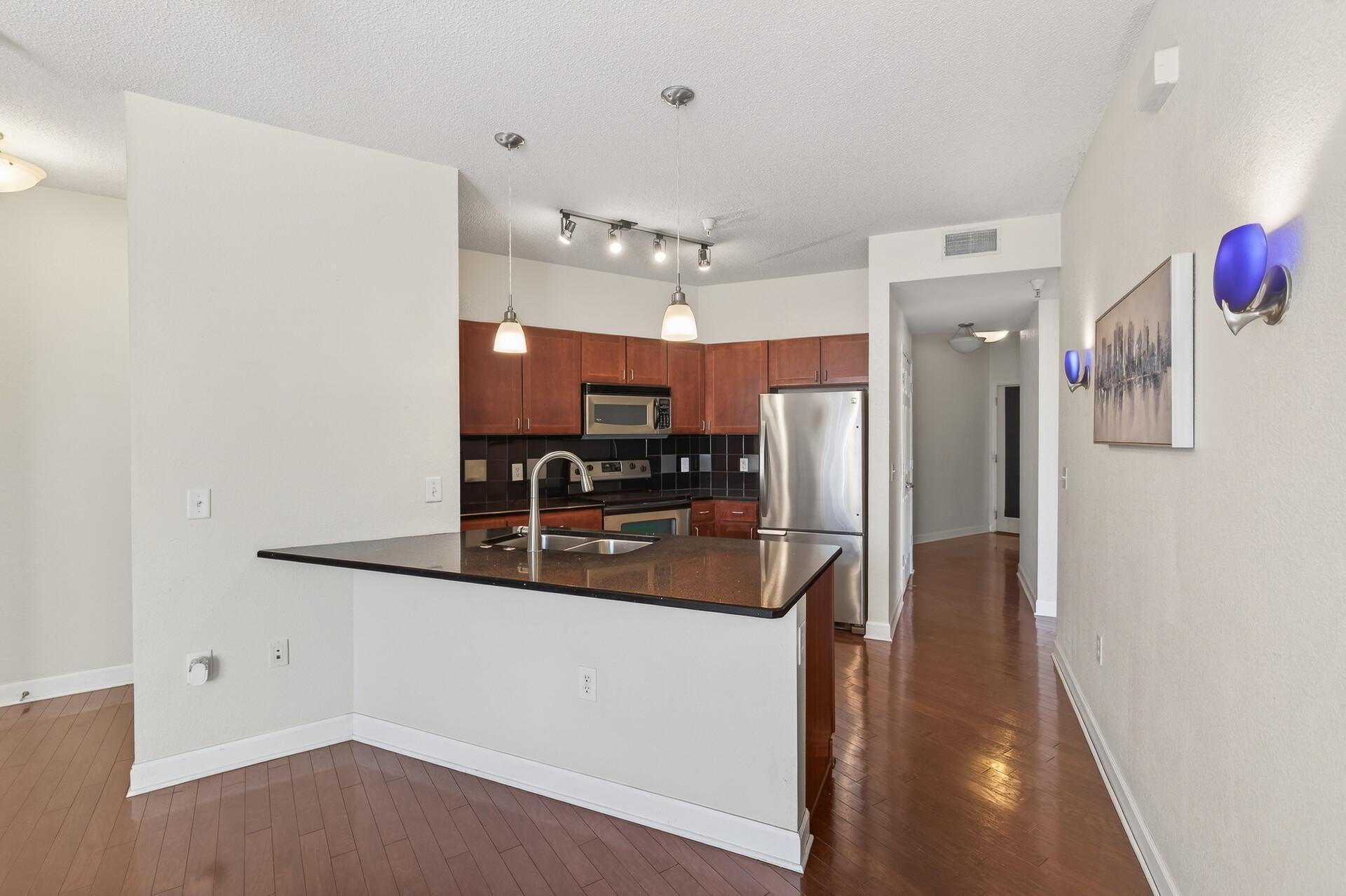 314 E 18th Street