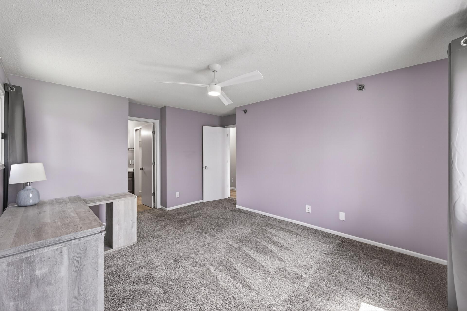 2494 Wilshire Court