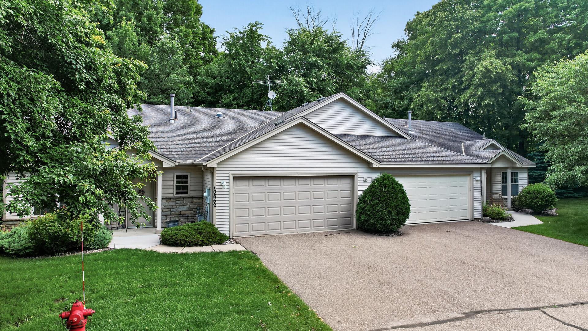 10868 Woodland Drive