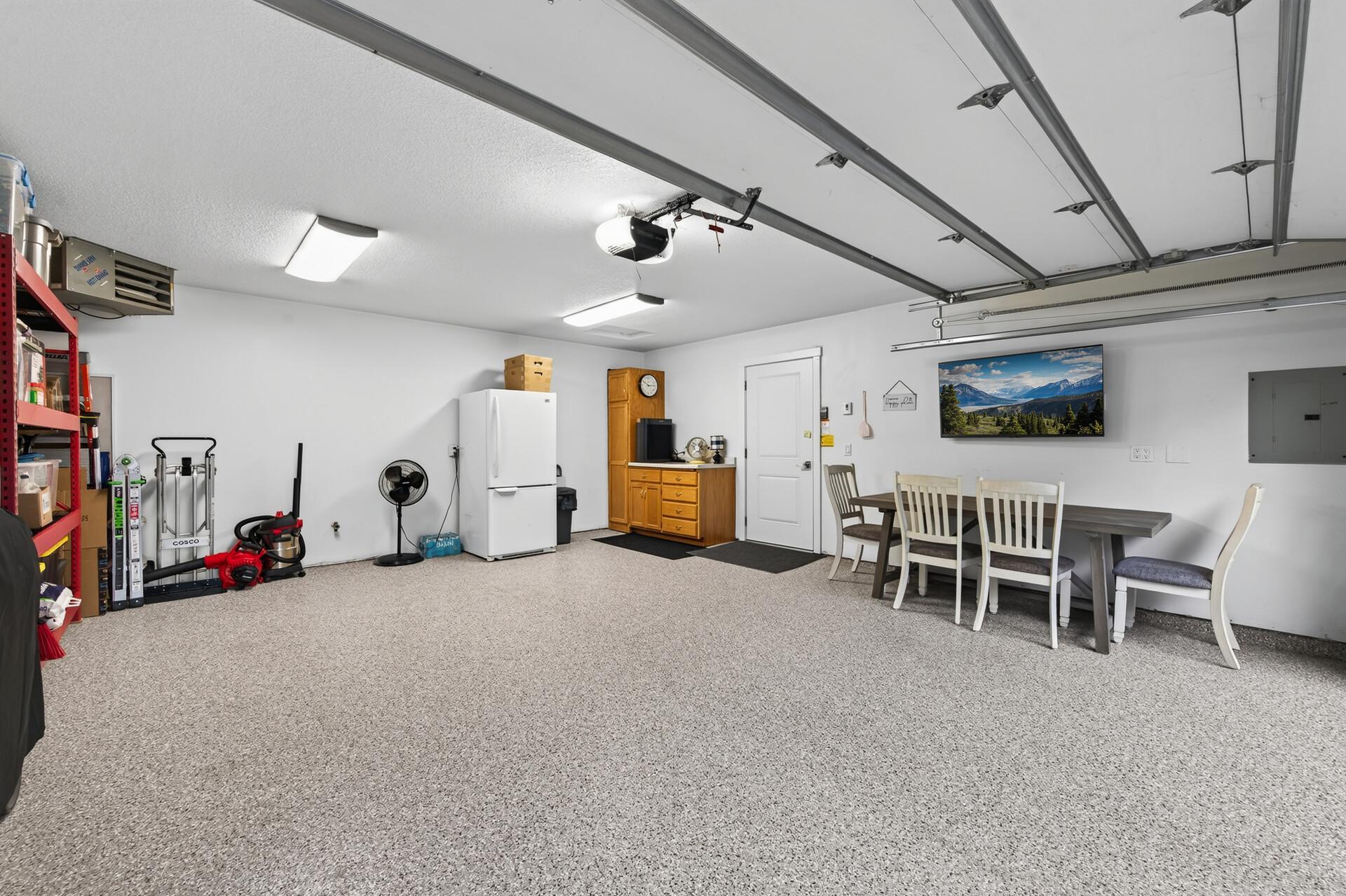 10868 Woodland Drive