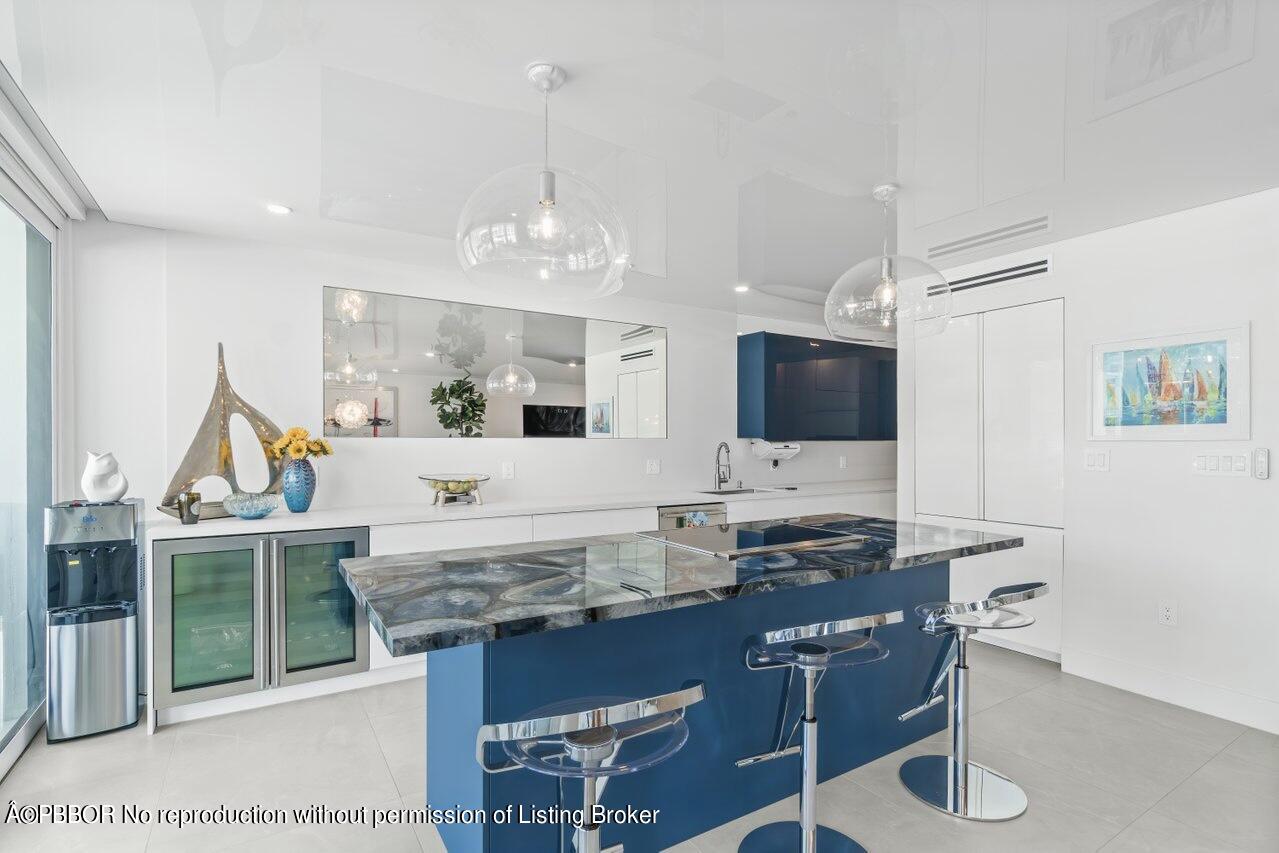 2784 S Ocean Boulevard, 105S