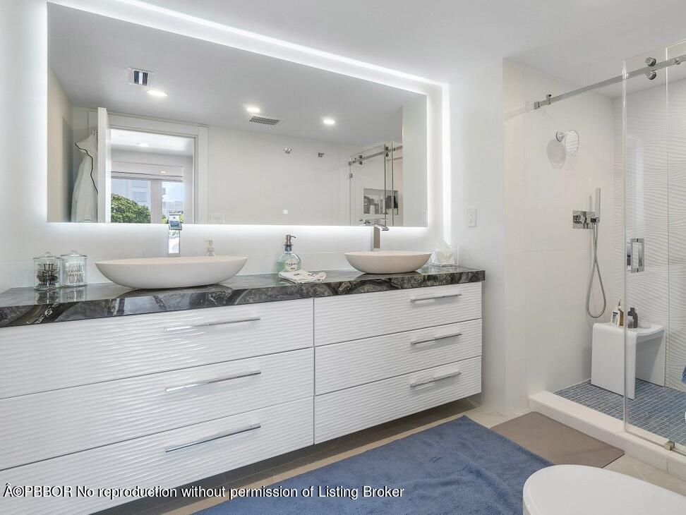 2784 S Ocean Boulevard, 105S
