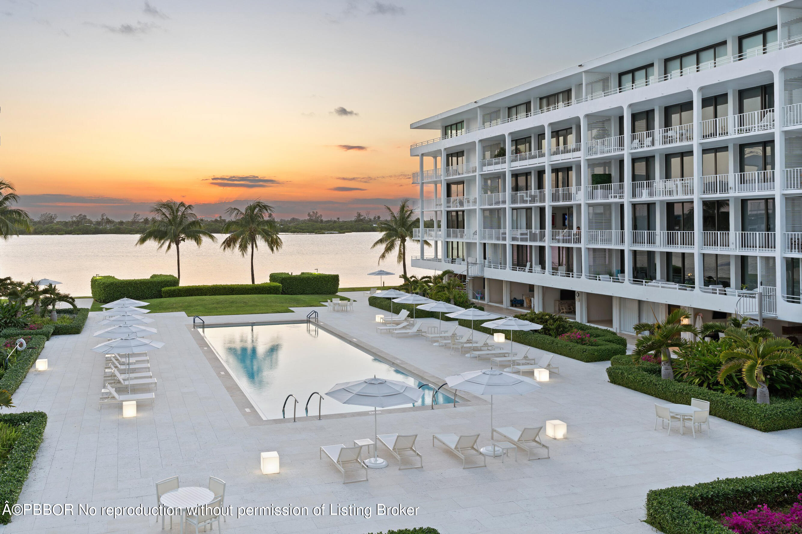 2784 S Ocean Boulevard, 105S