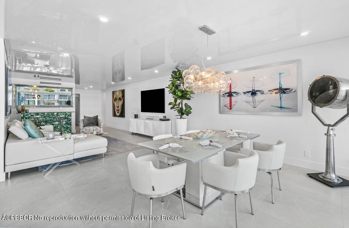 2784 S Ocean Boulevard, 105S