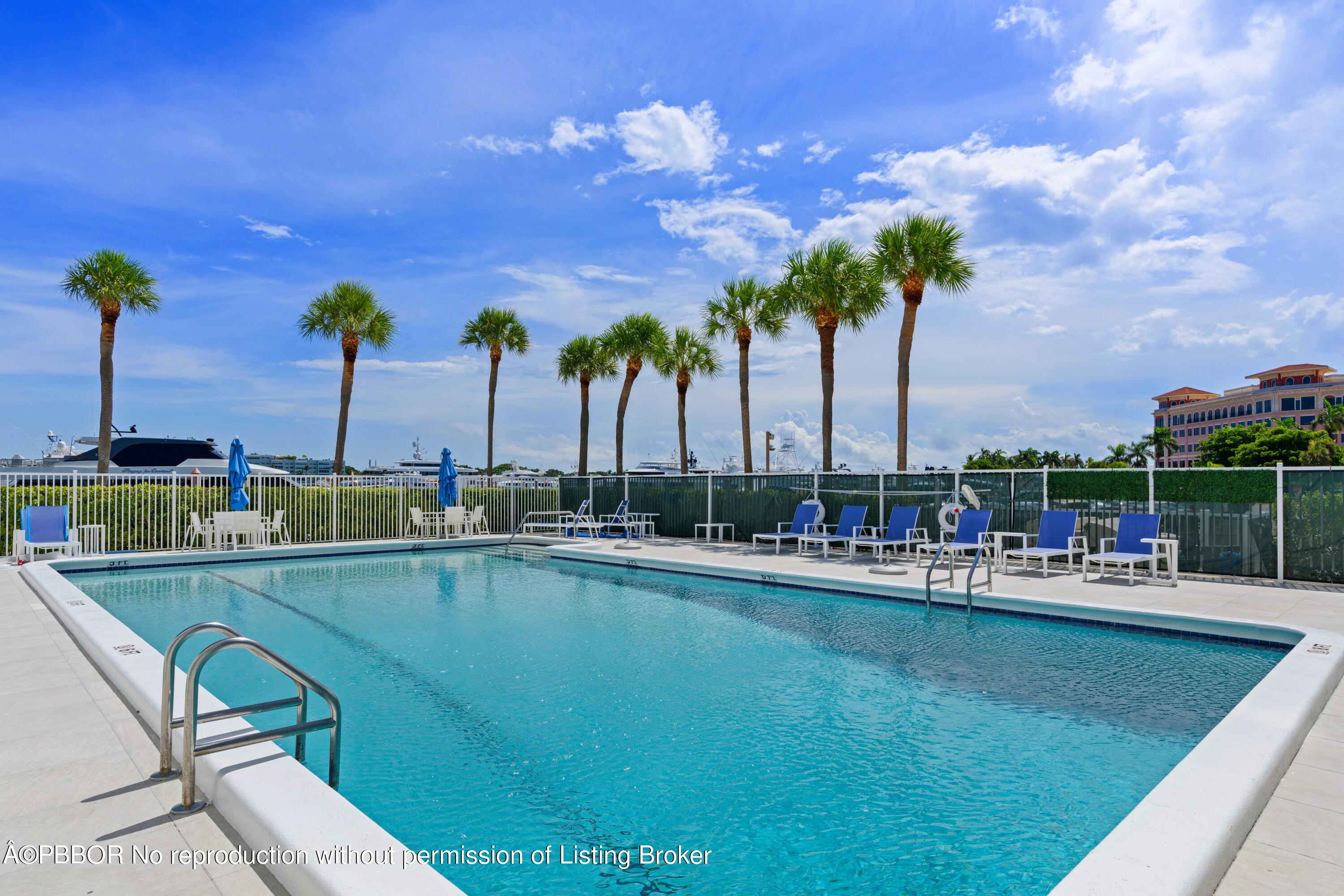 400 N Flagler Drive, PH-D2