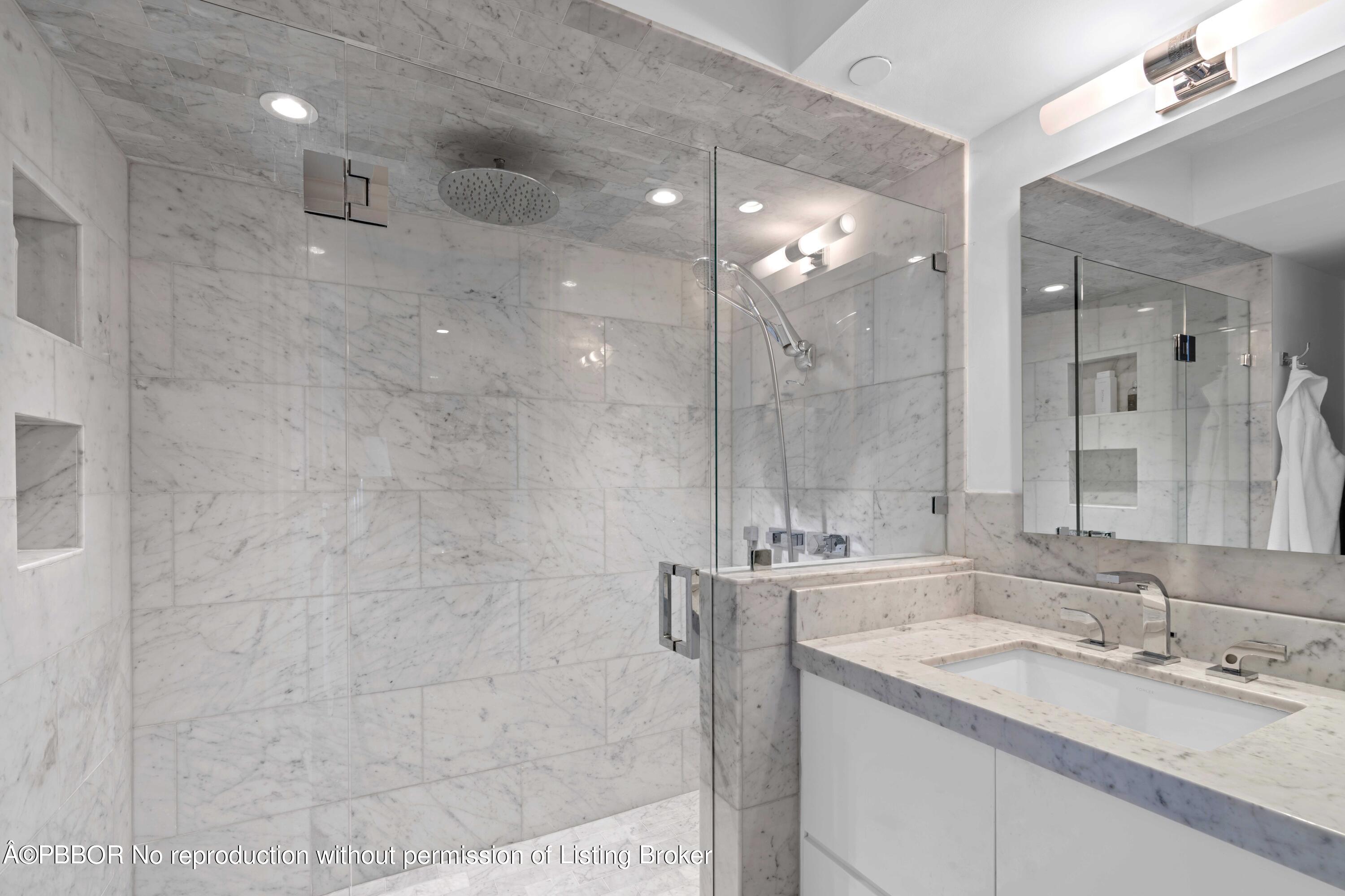400 N Flagler Drive, PH-D2