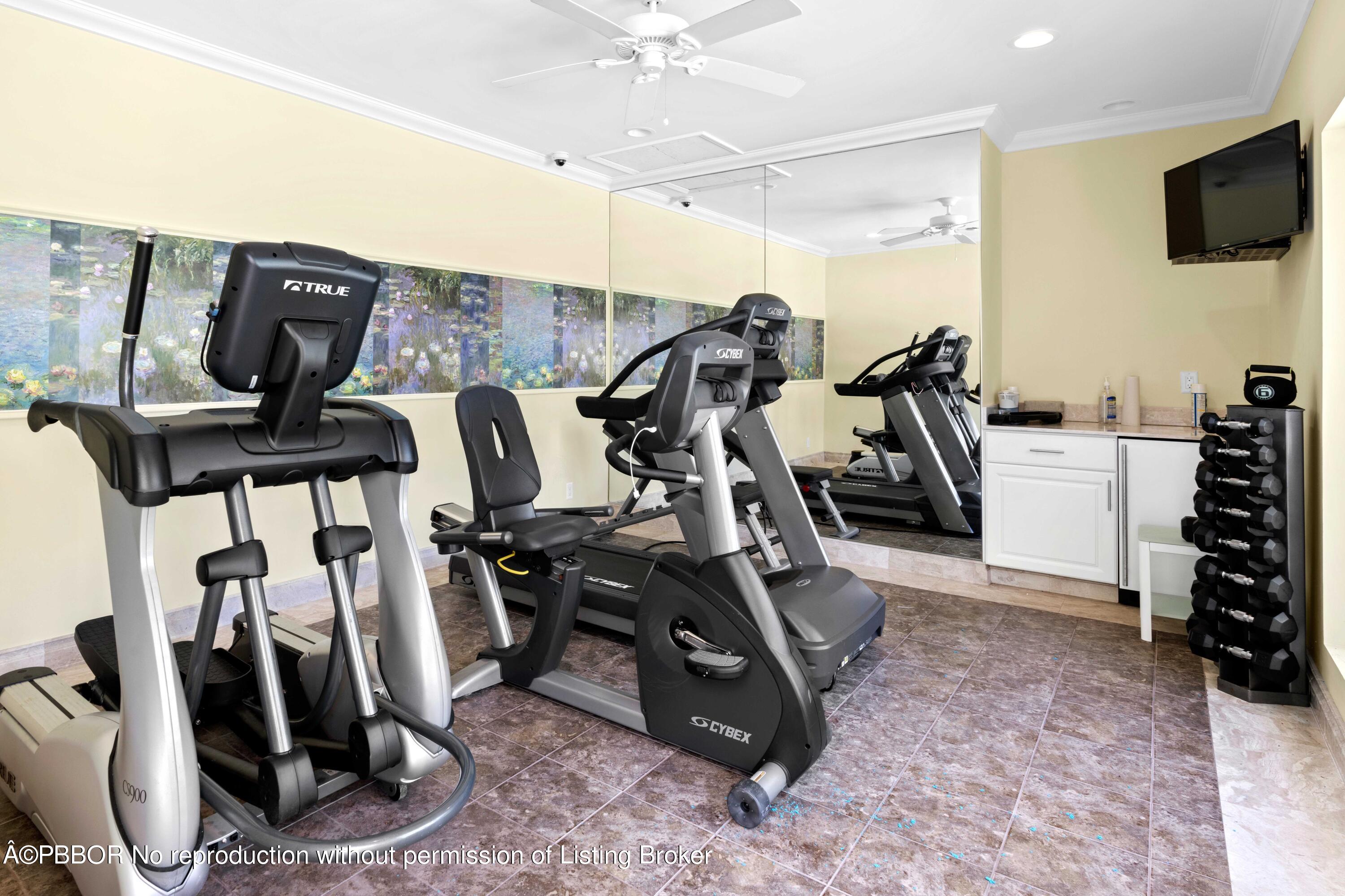 350 S Ocean Boulevard, 203