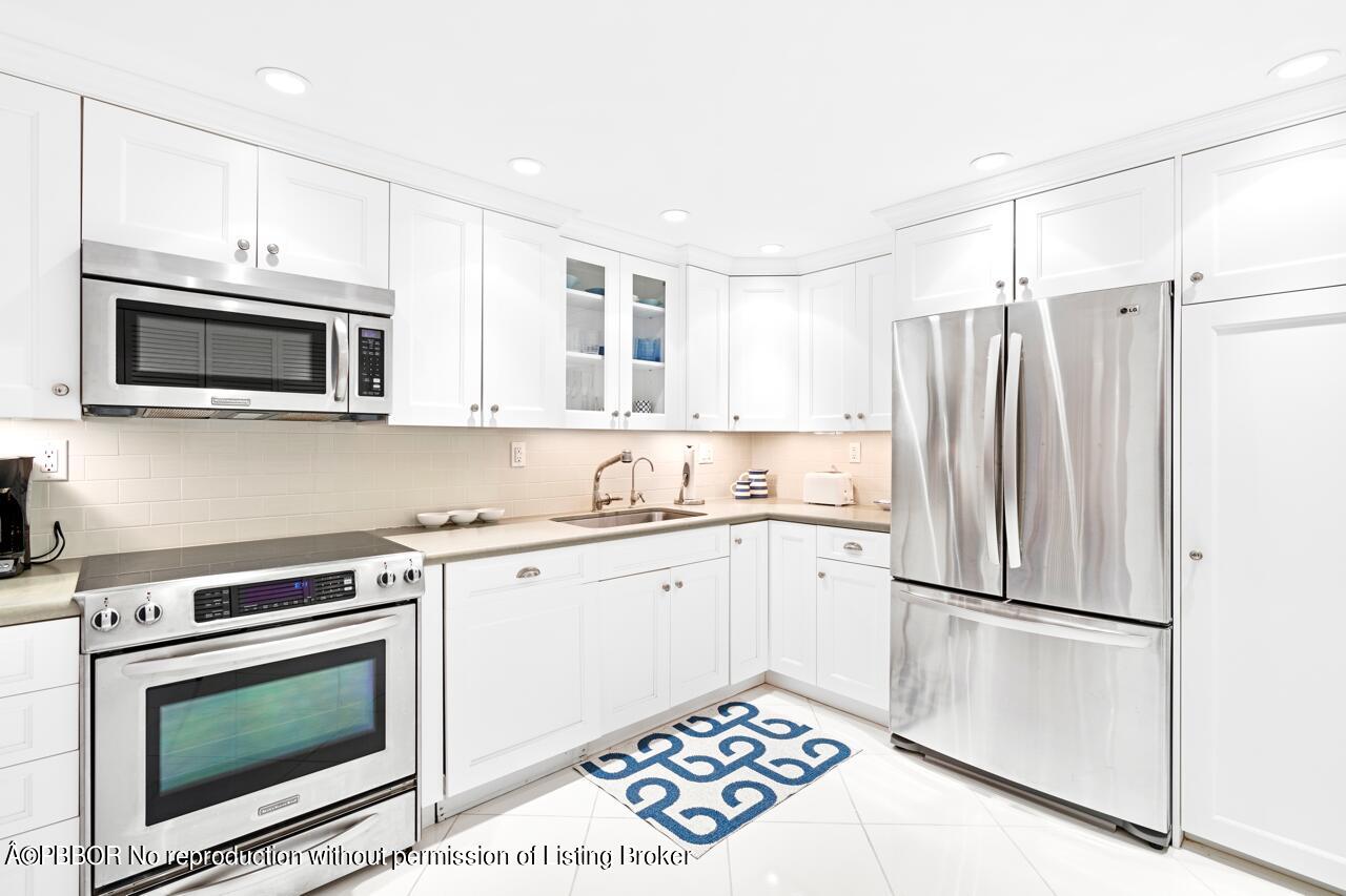 2784 S Ocean Boulevard, 402E