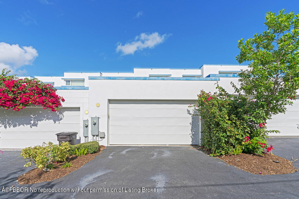 744 N Street