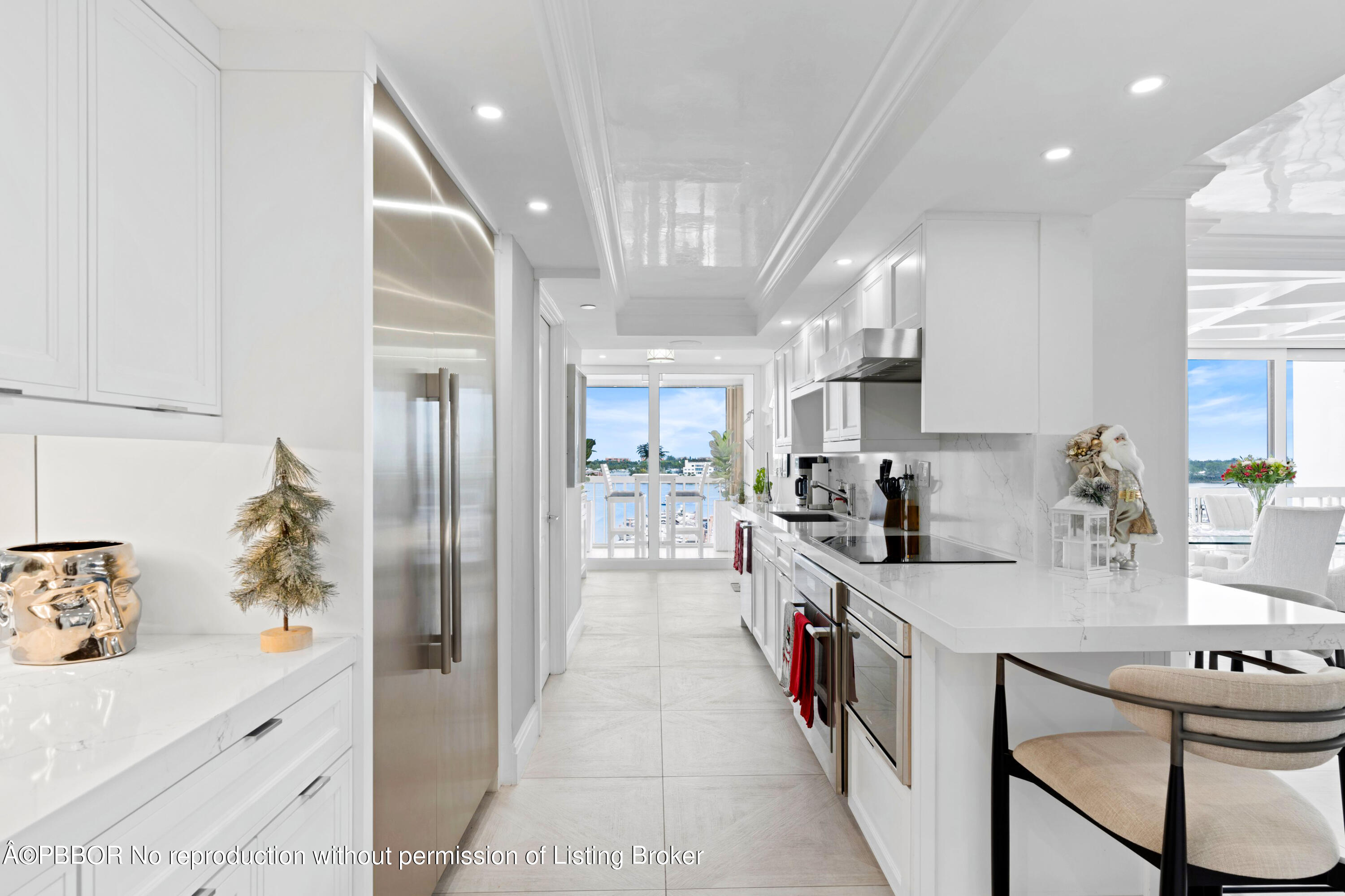 400 N Flagler Drive, 906