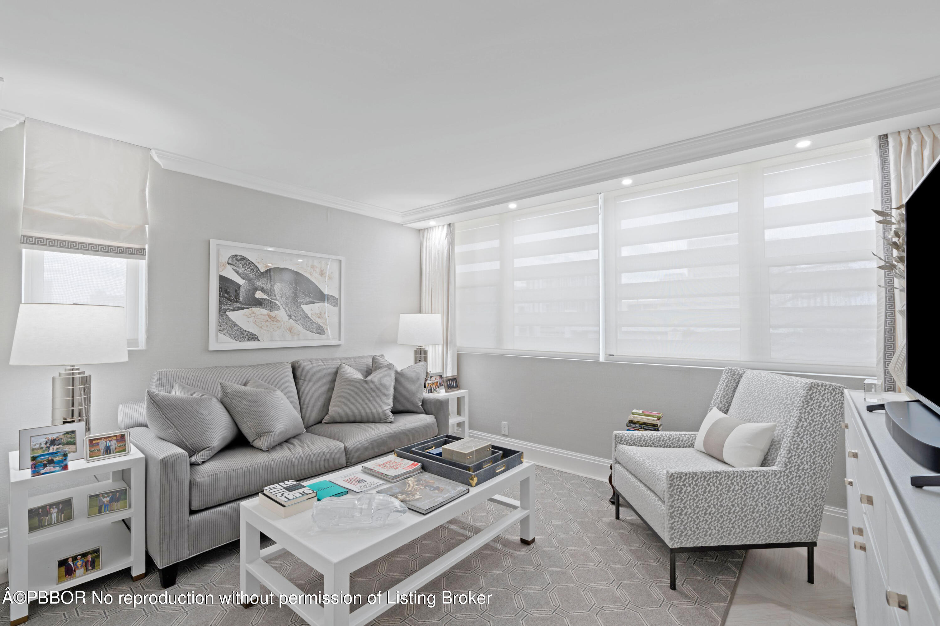 400 N Flagler Drive, 906
