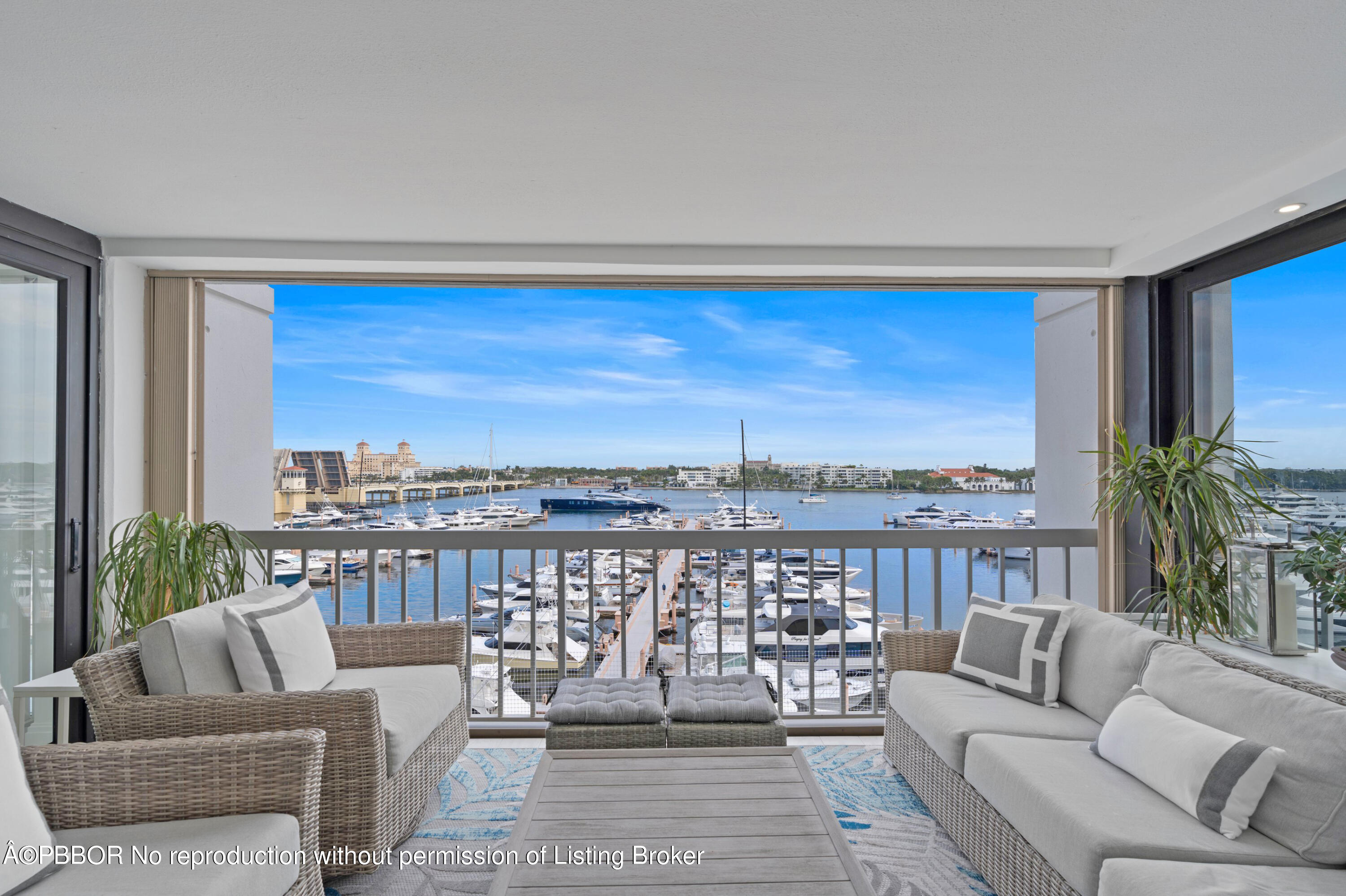 400 N Flagler Drive, 906
