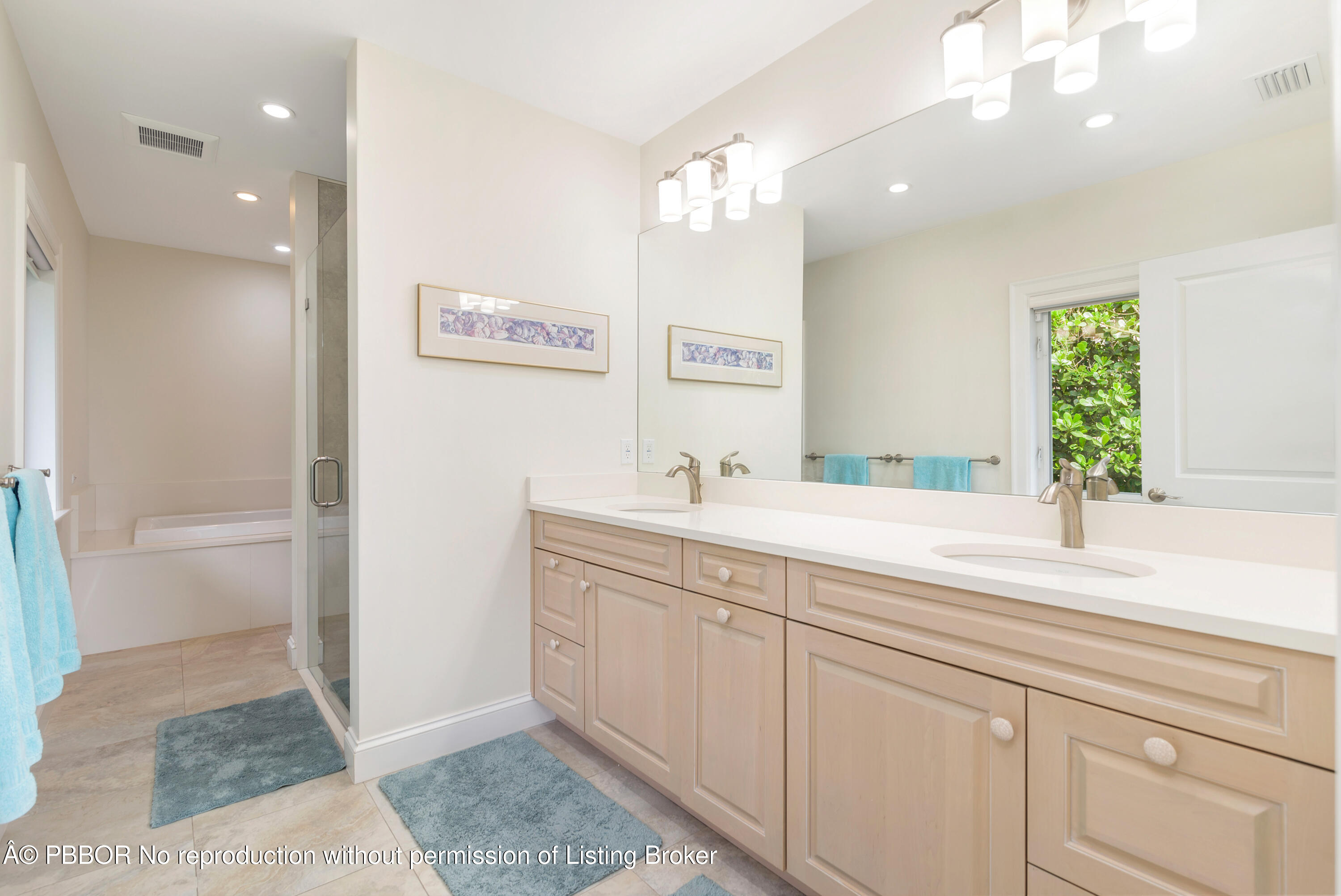 1426 N ocean Boulevard