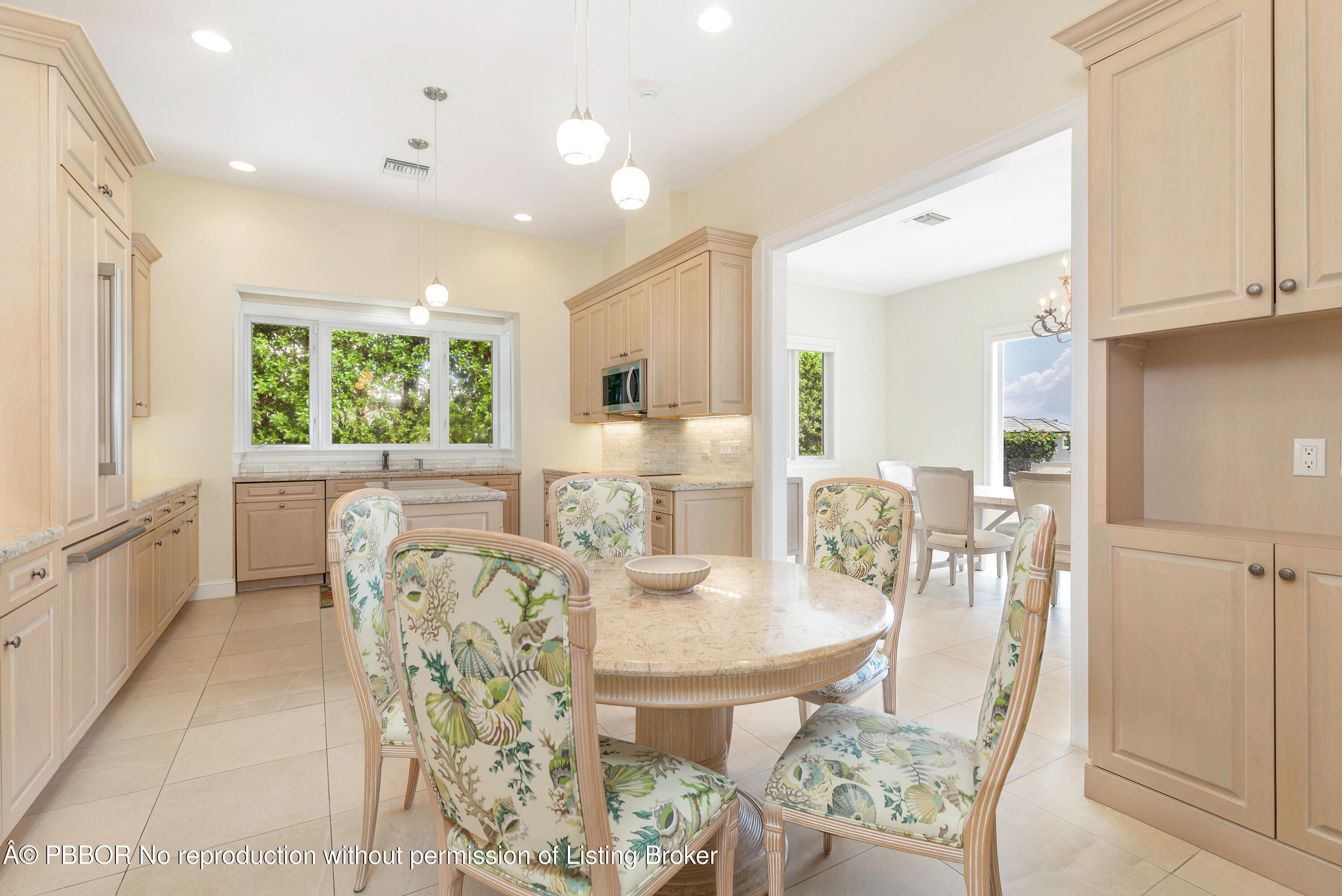 1426 N ocean Boulevard