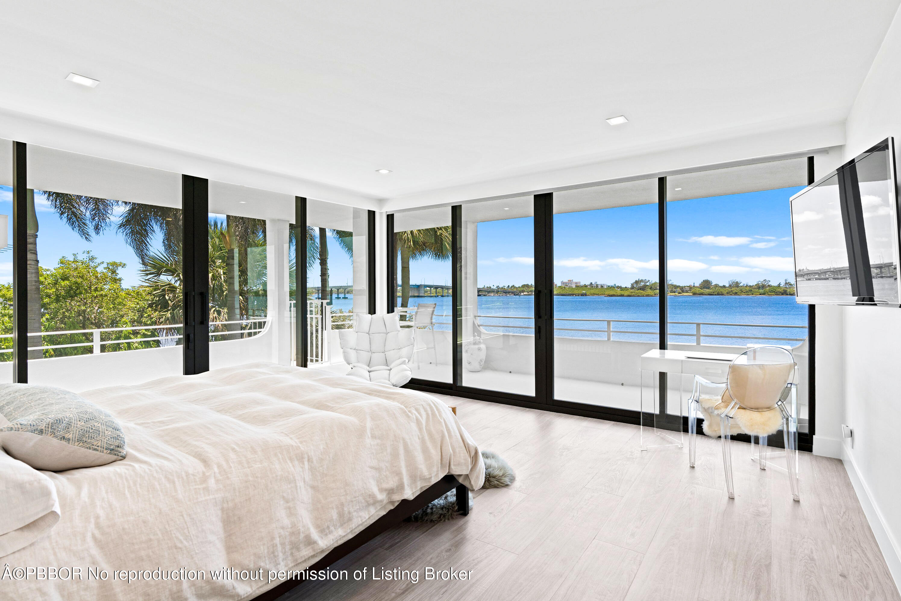 2784 S Ocean Boulevard, 101S