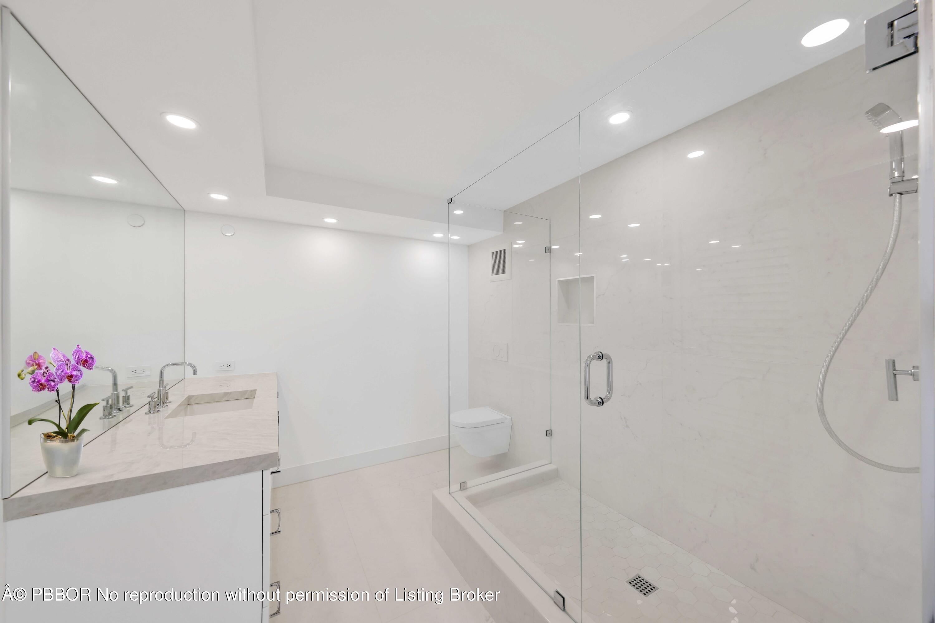 3440 S Ocean Boulevard, 402S