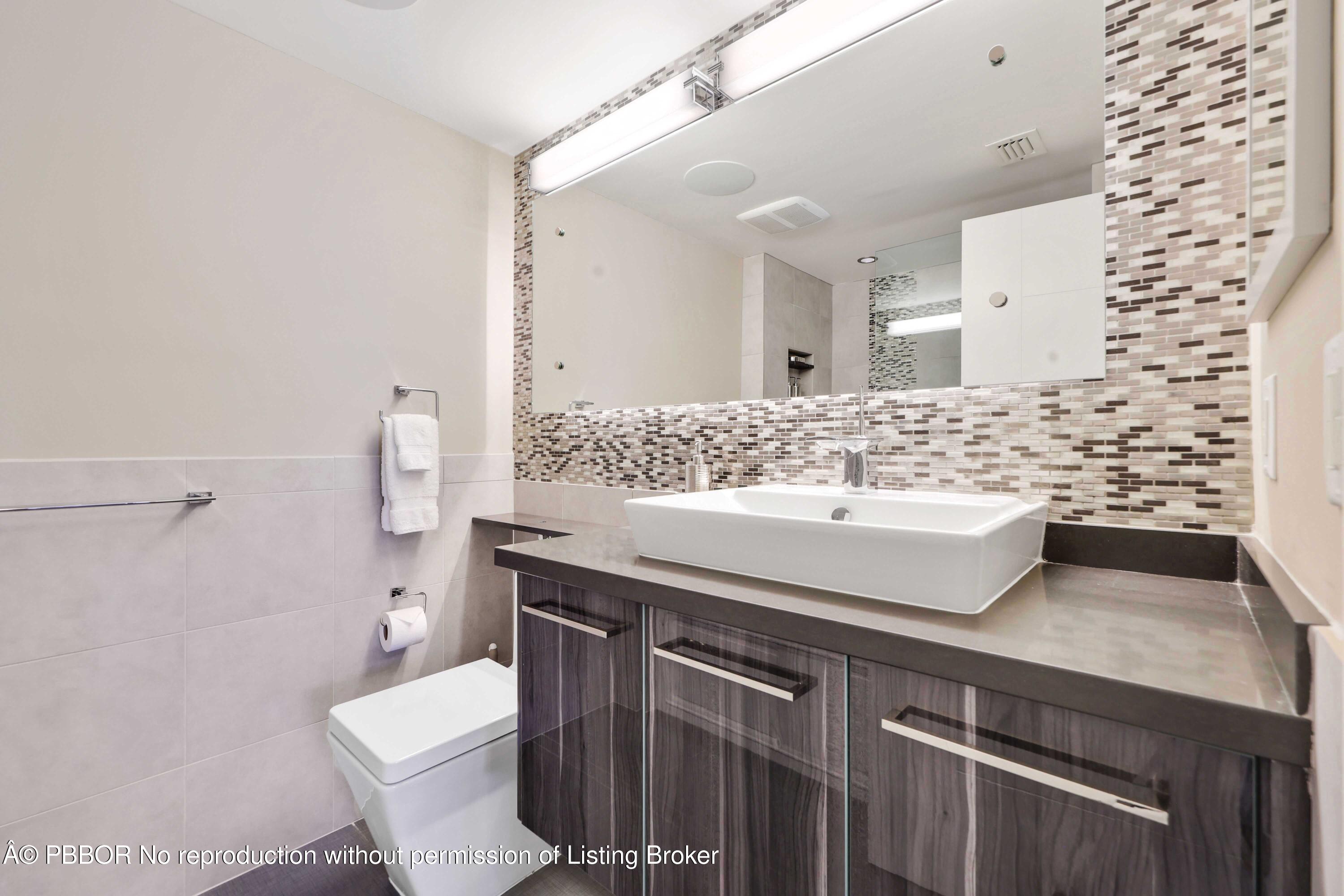 350 S Ocean Boulevard, 206