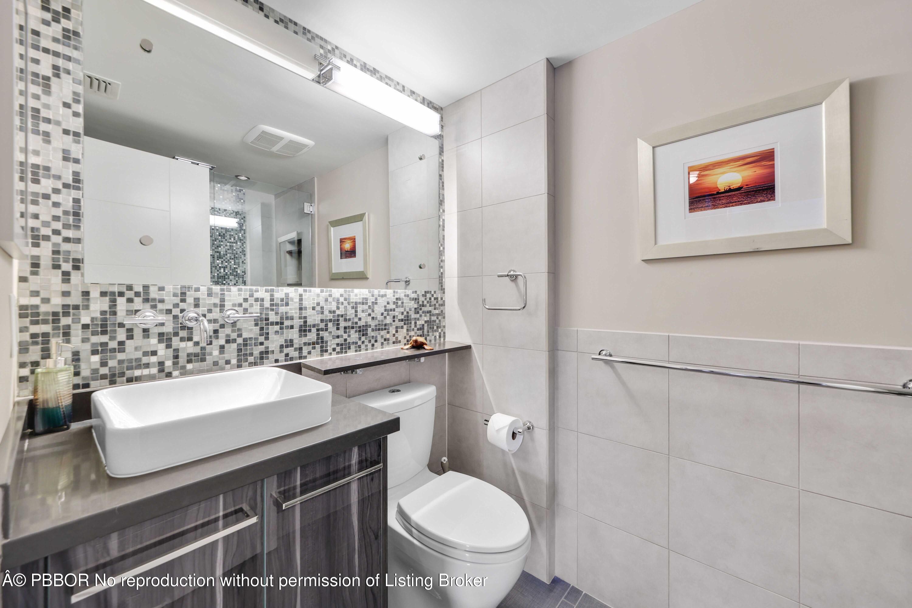 350 S Ocean Boulevard, 206