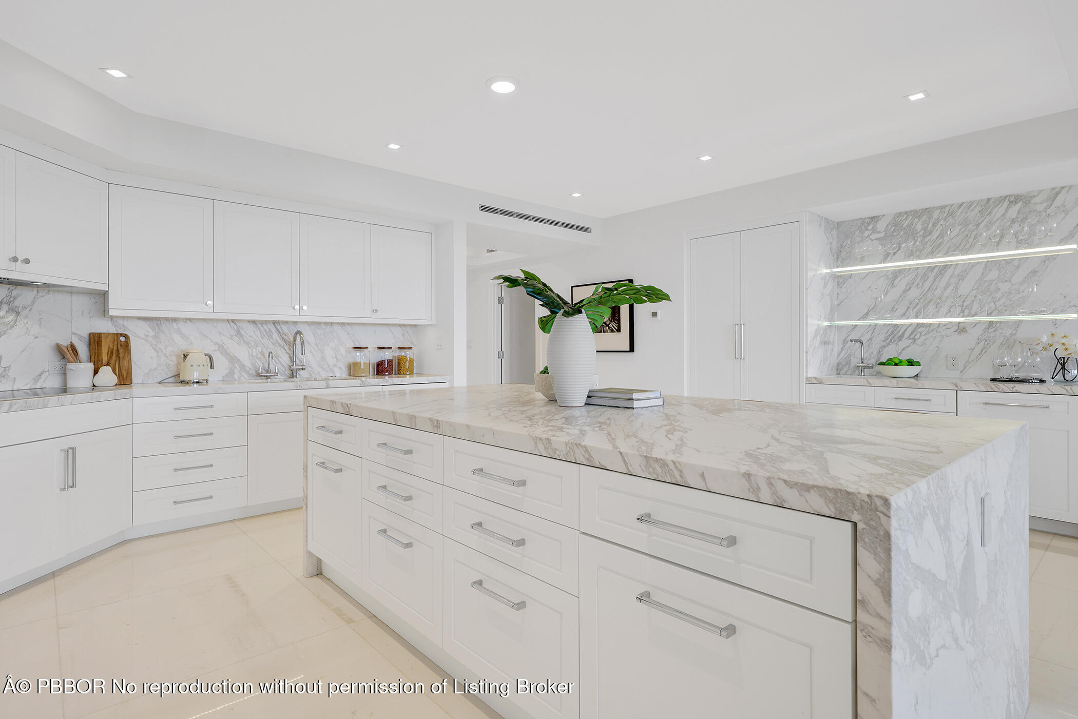 2100 S Ocean Boulevard 507S