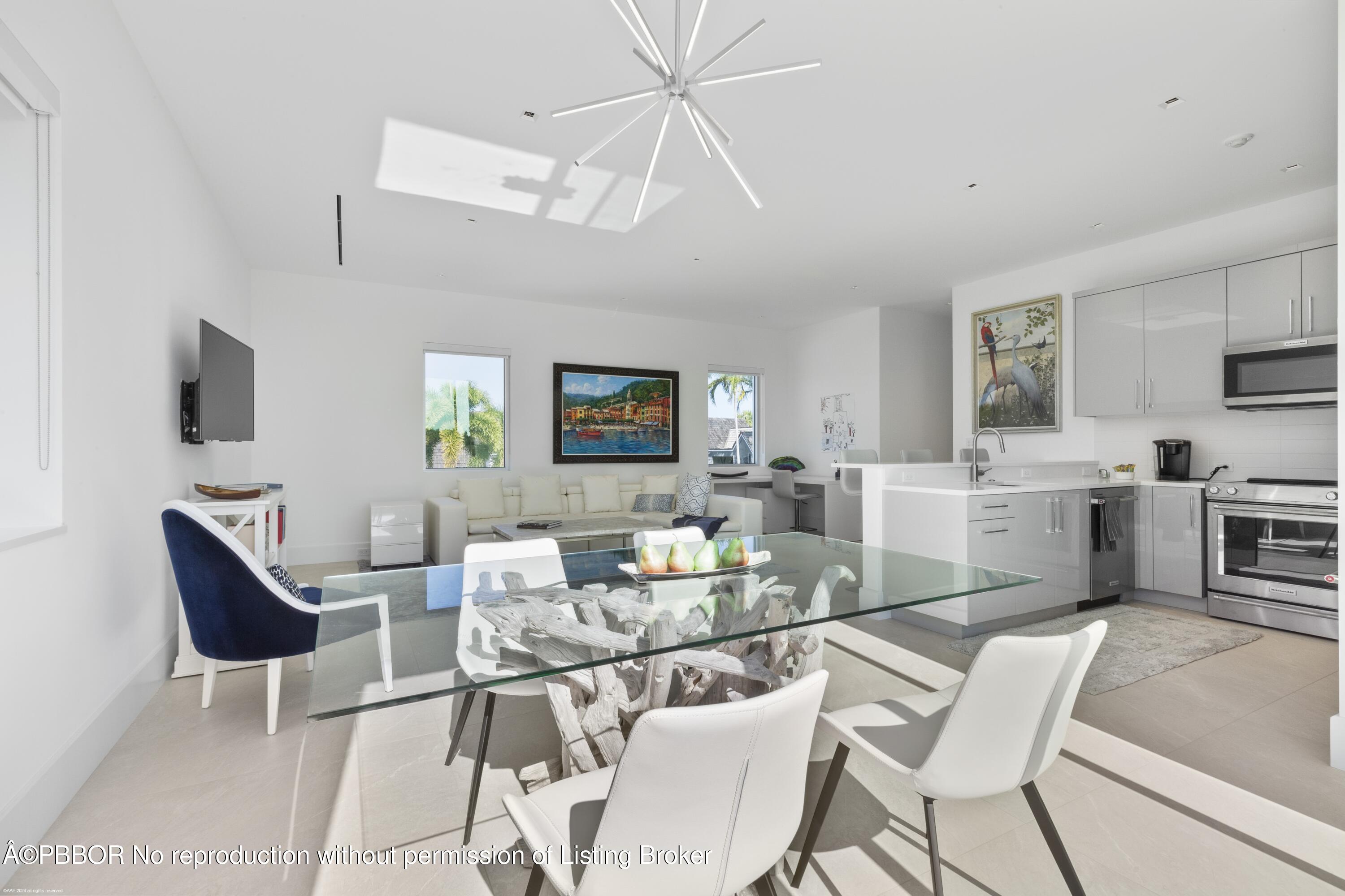7810 S Flagler Drive
