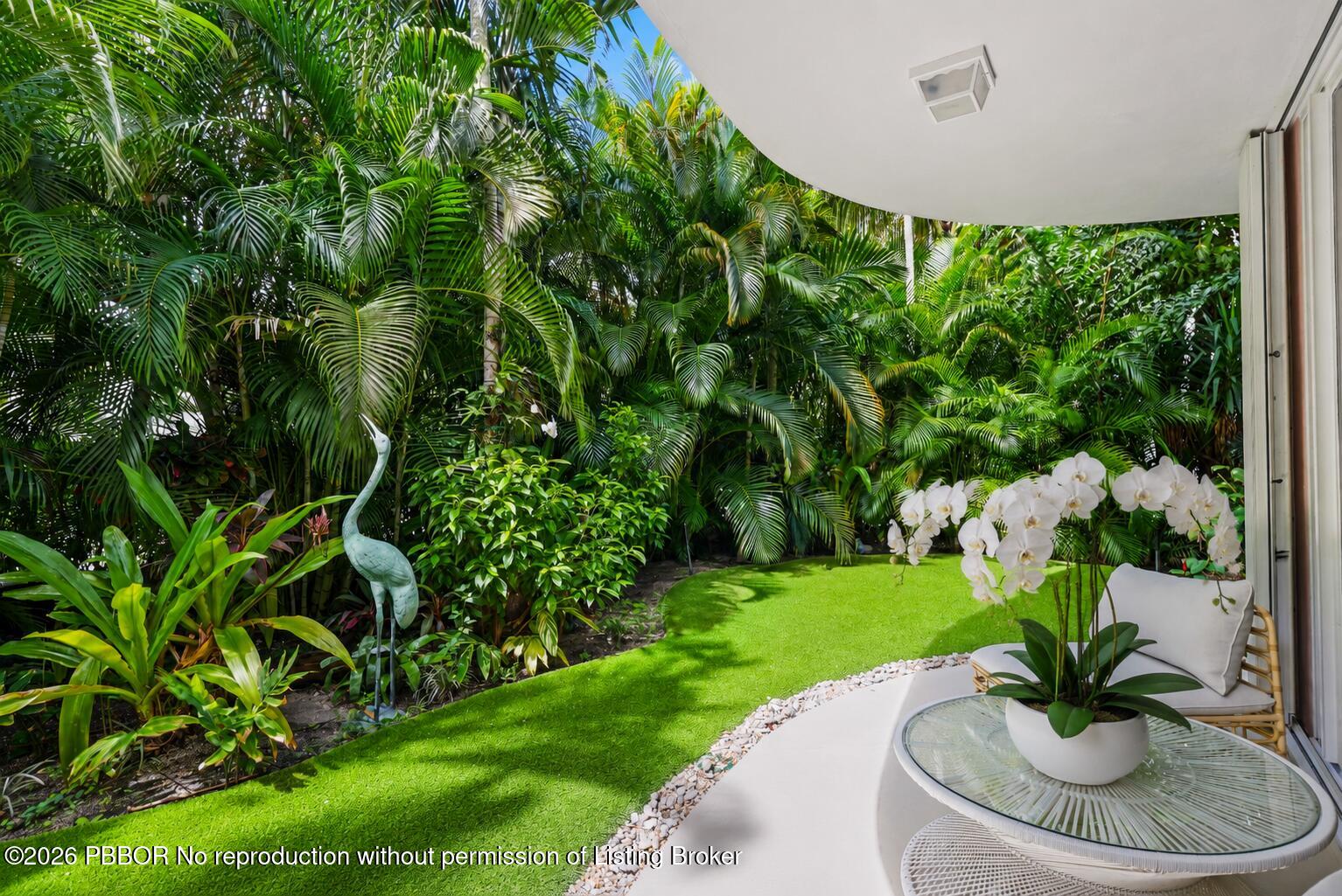 429 Australian Avenue 3