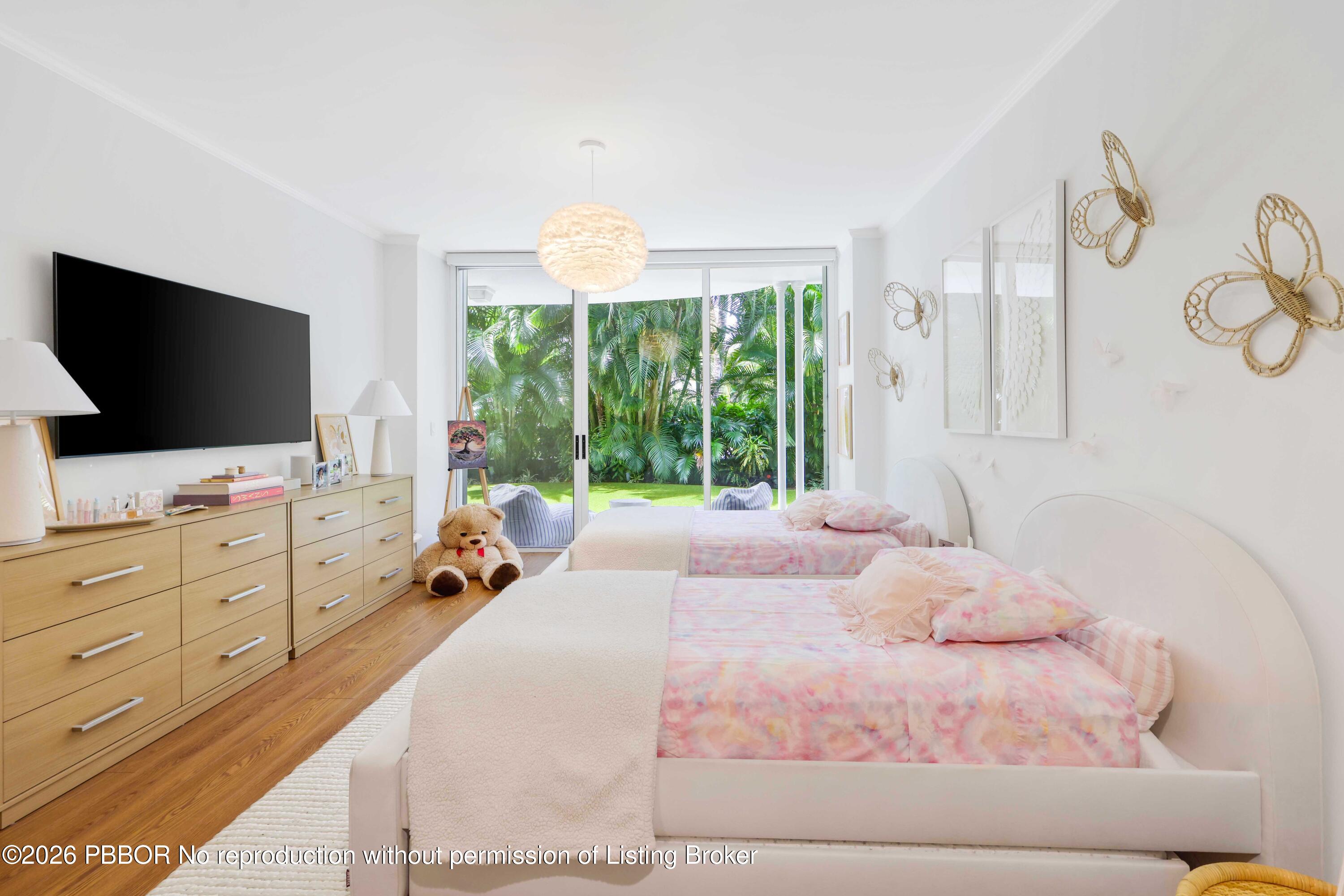 429 Australian Avenue 3