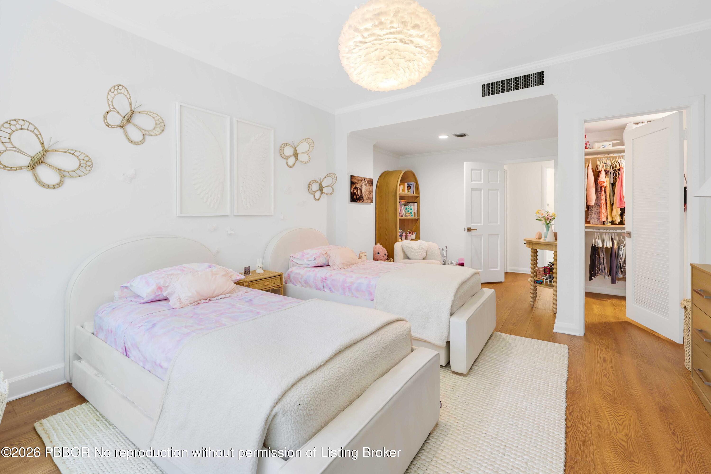 429 Australian Avenue 3