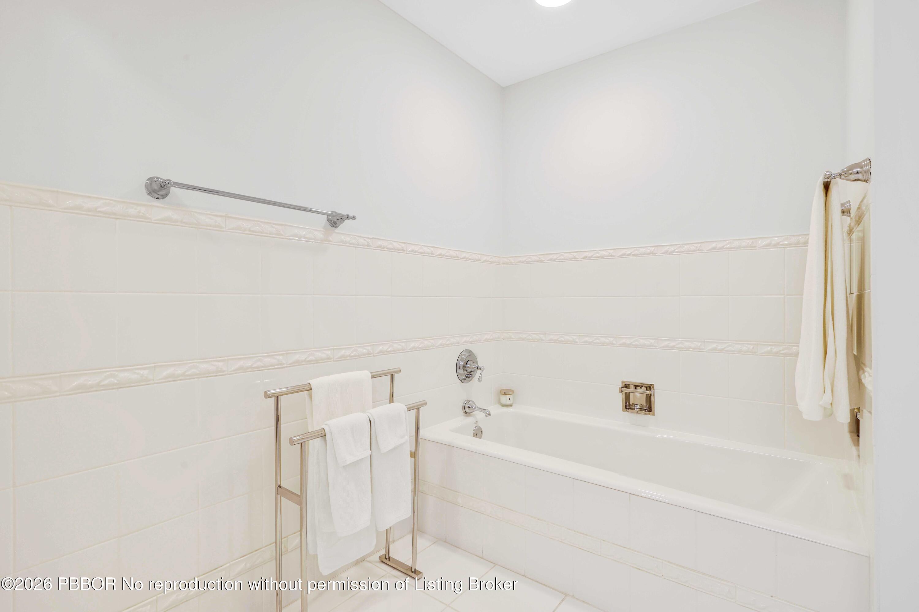 429 Australian Avenue 3