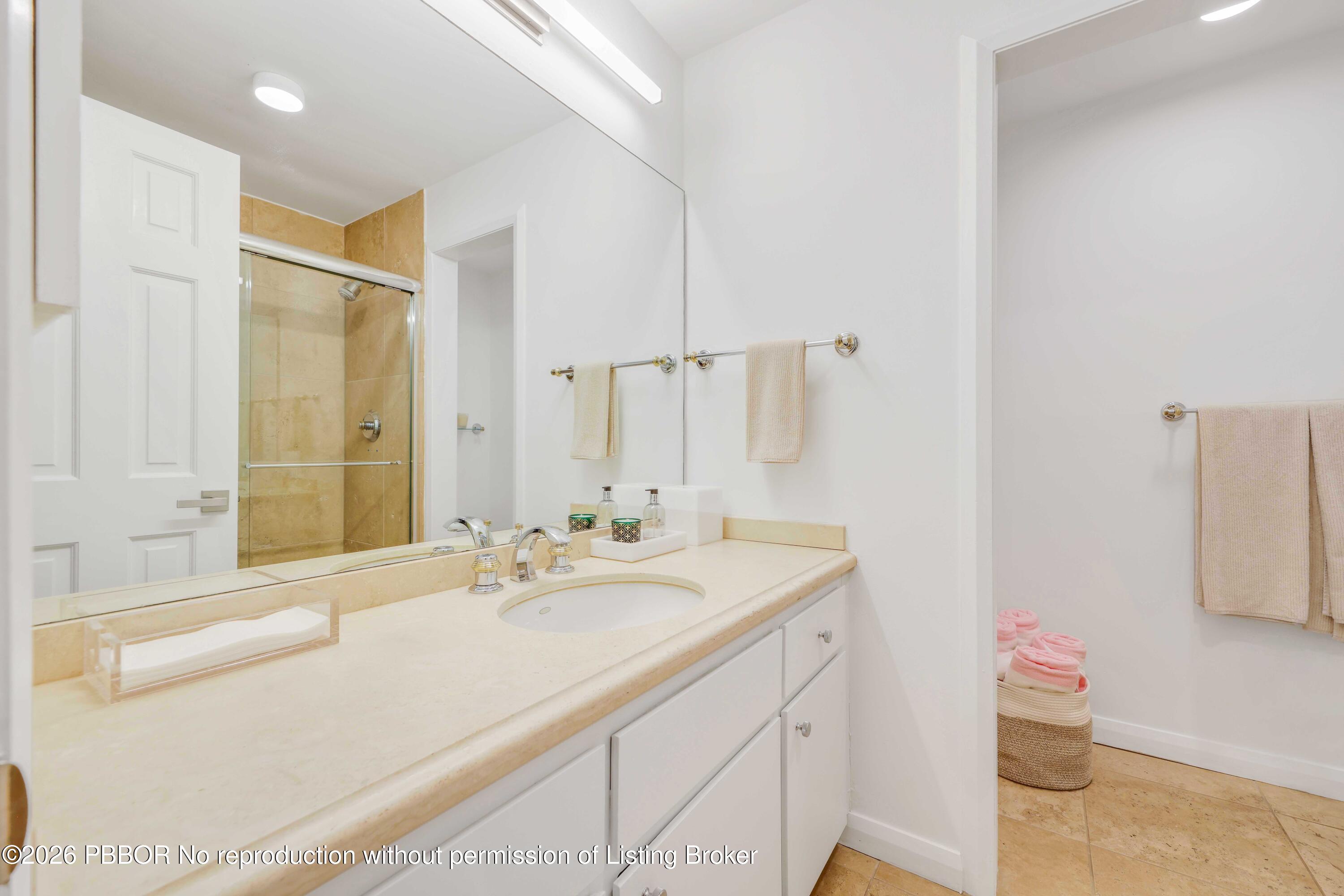 429 Australian Avenue 3