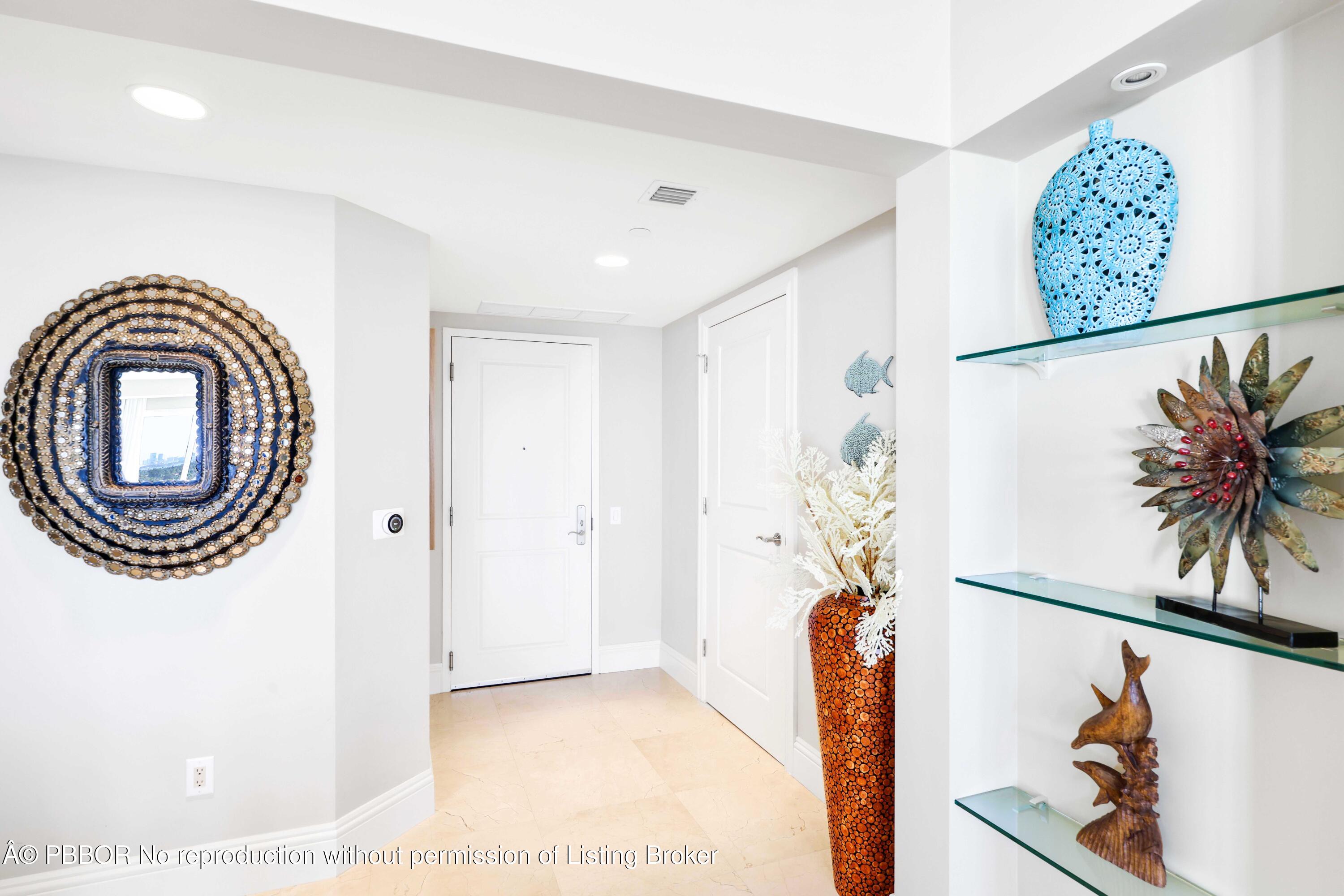 2700 N Ocean Drive APT 905B