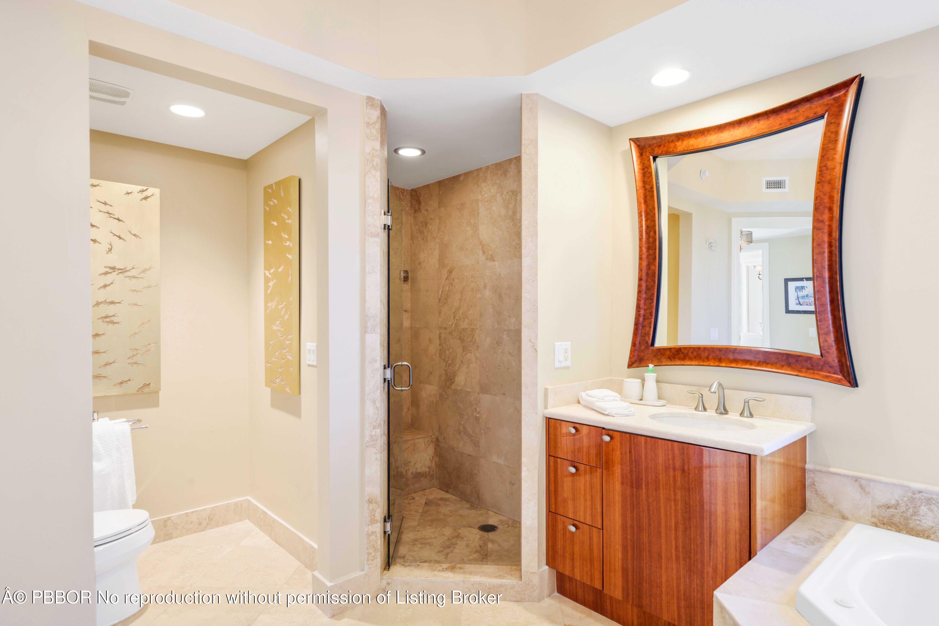 2700 N Ocean Drive APT 905B