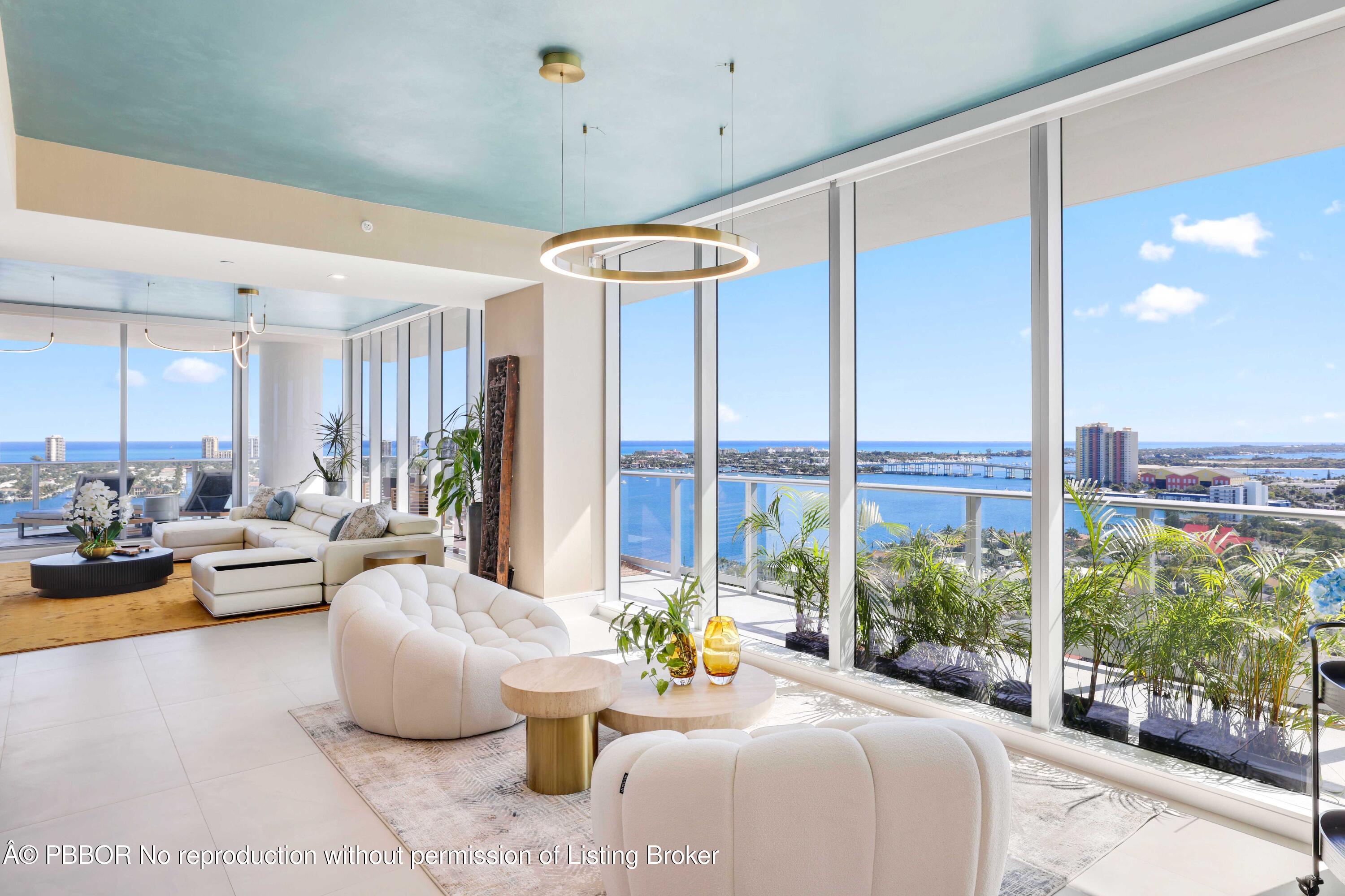 220 Lake Shore Drive 2112