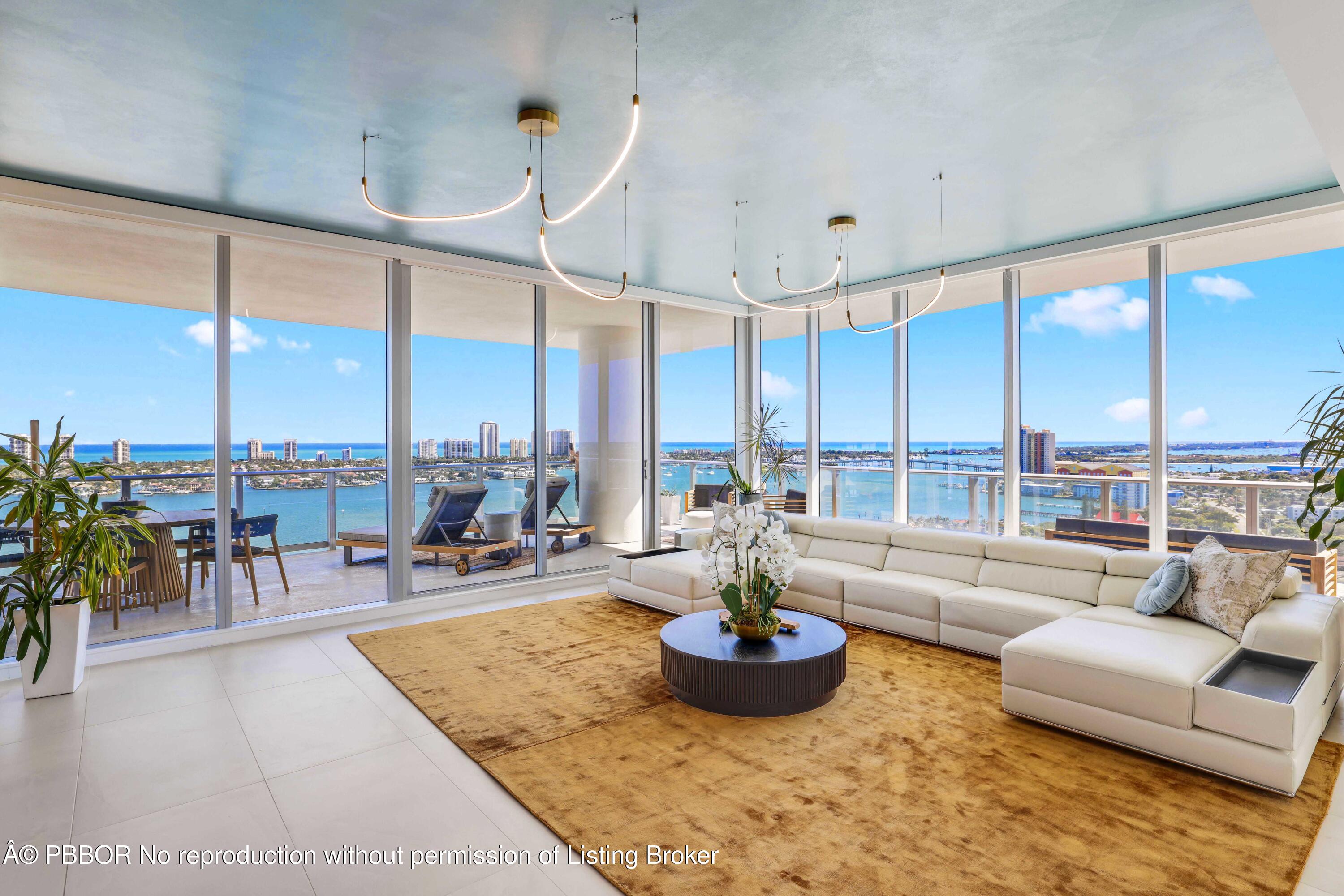 220 Lake Shore Drive 2112