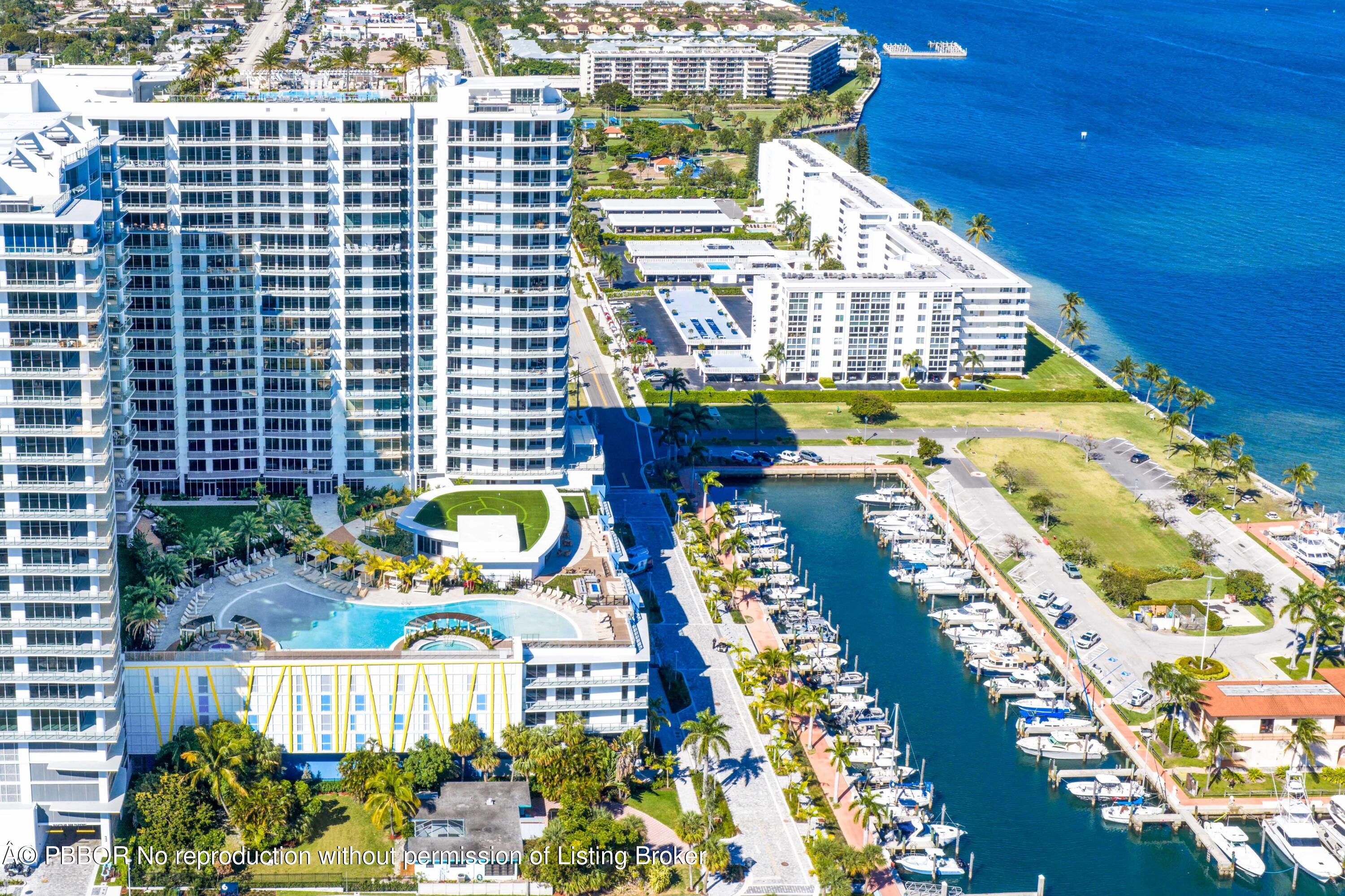 220 Lake Shore Drive 2112