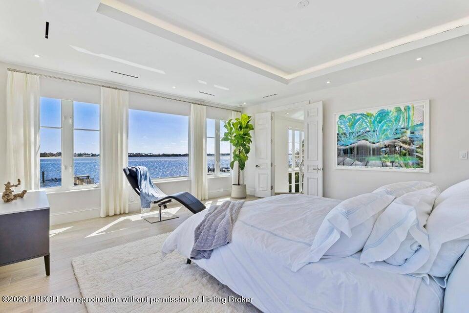 5501 S Flagler Drive