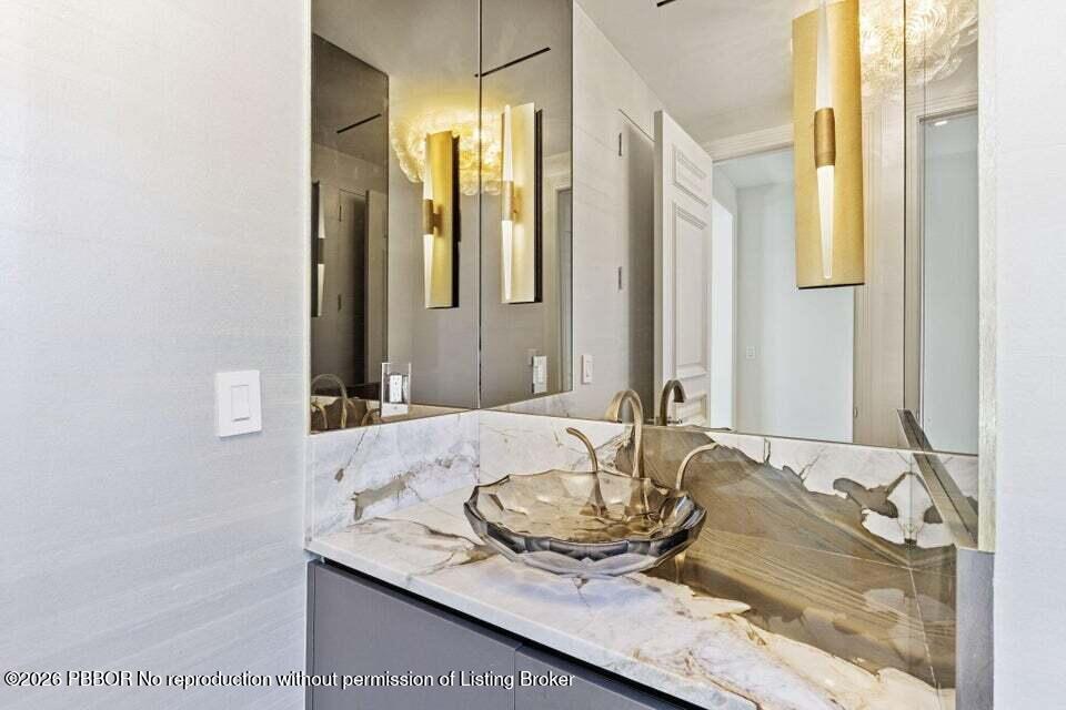 5501 S Flagler Drive