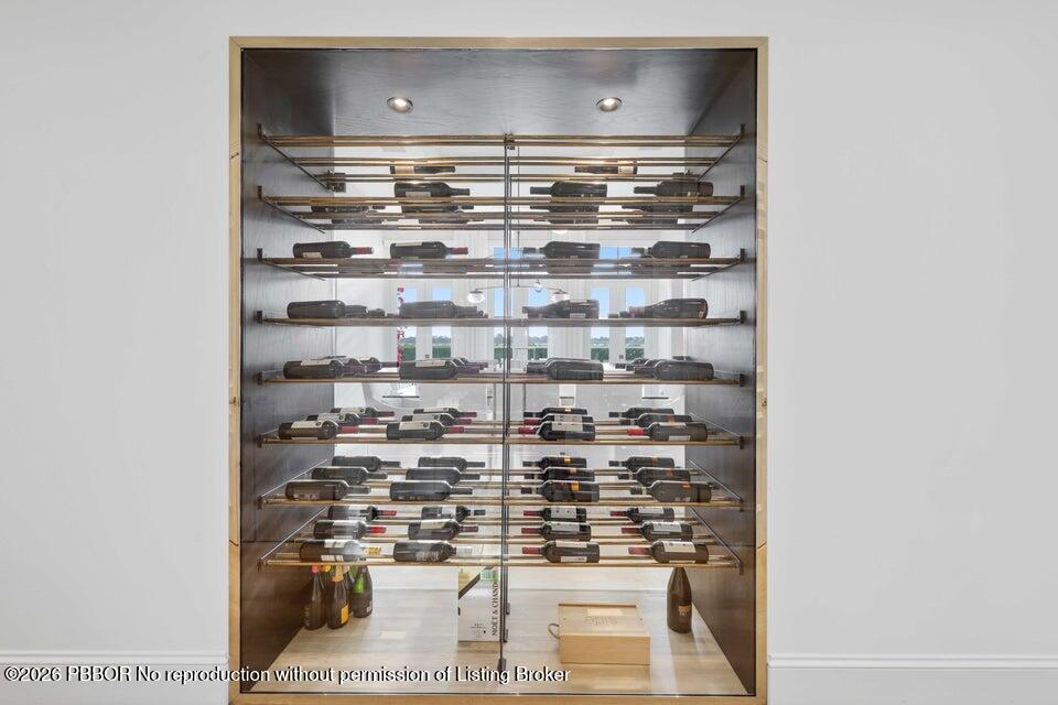 5501 S Flagler Drive