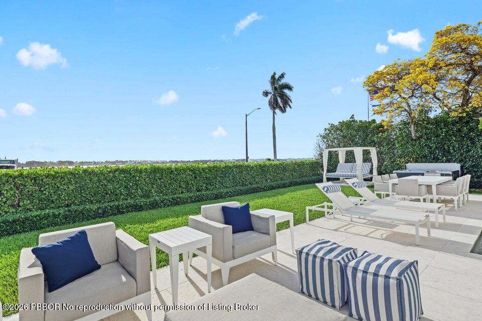 5501 S Flagler Drive