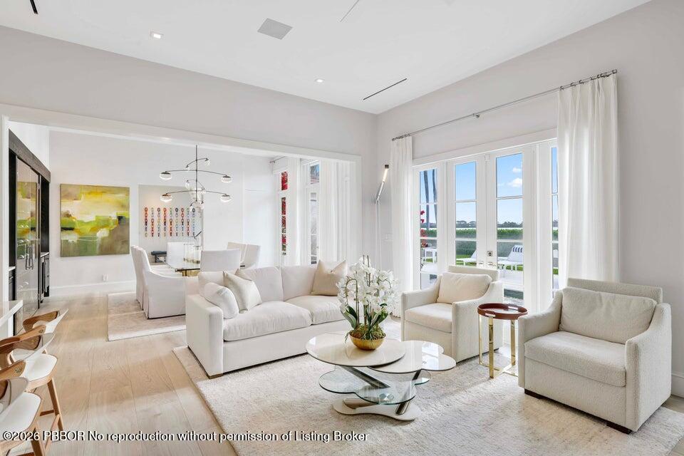 5501 S Flagler Drive