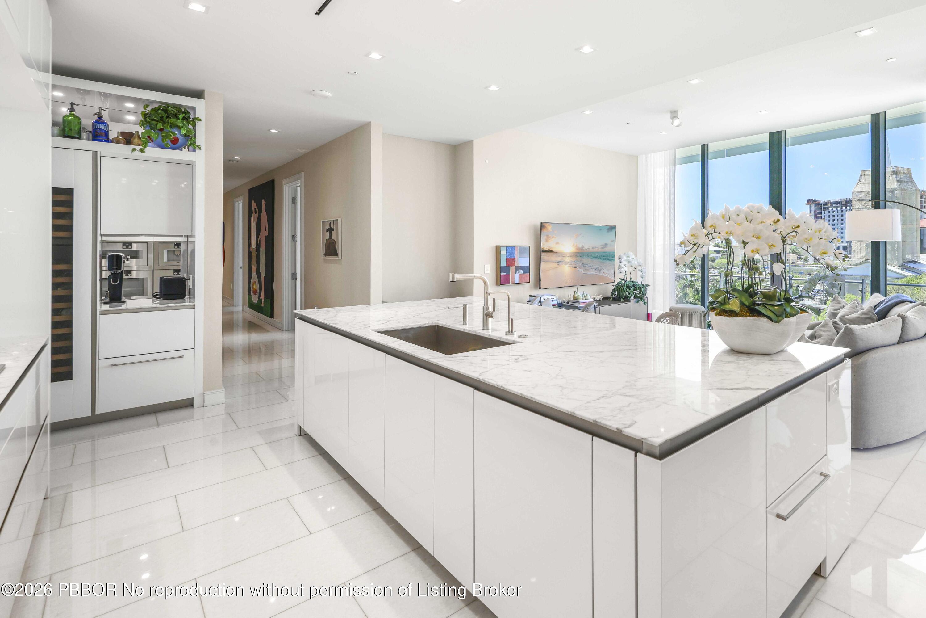 1100 S Flagler Drive 601