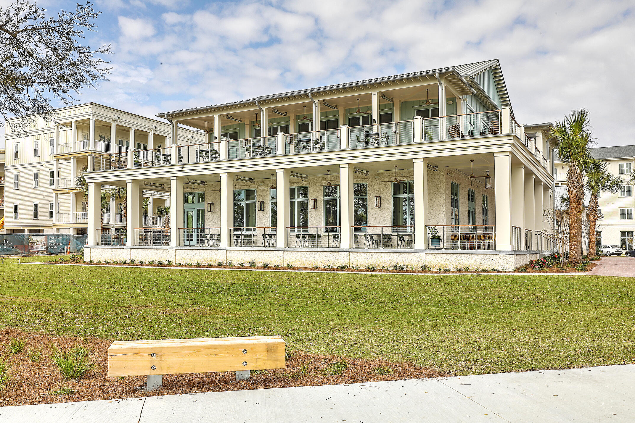 130 River Landing Drive # 9305