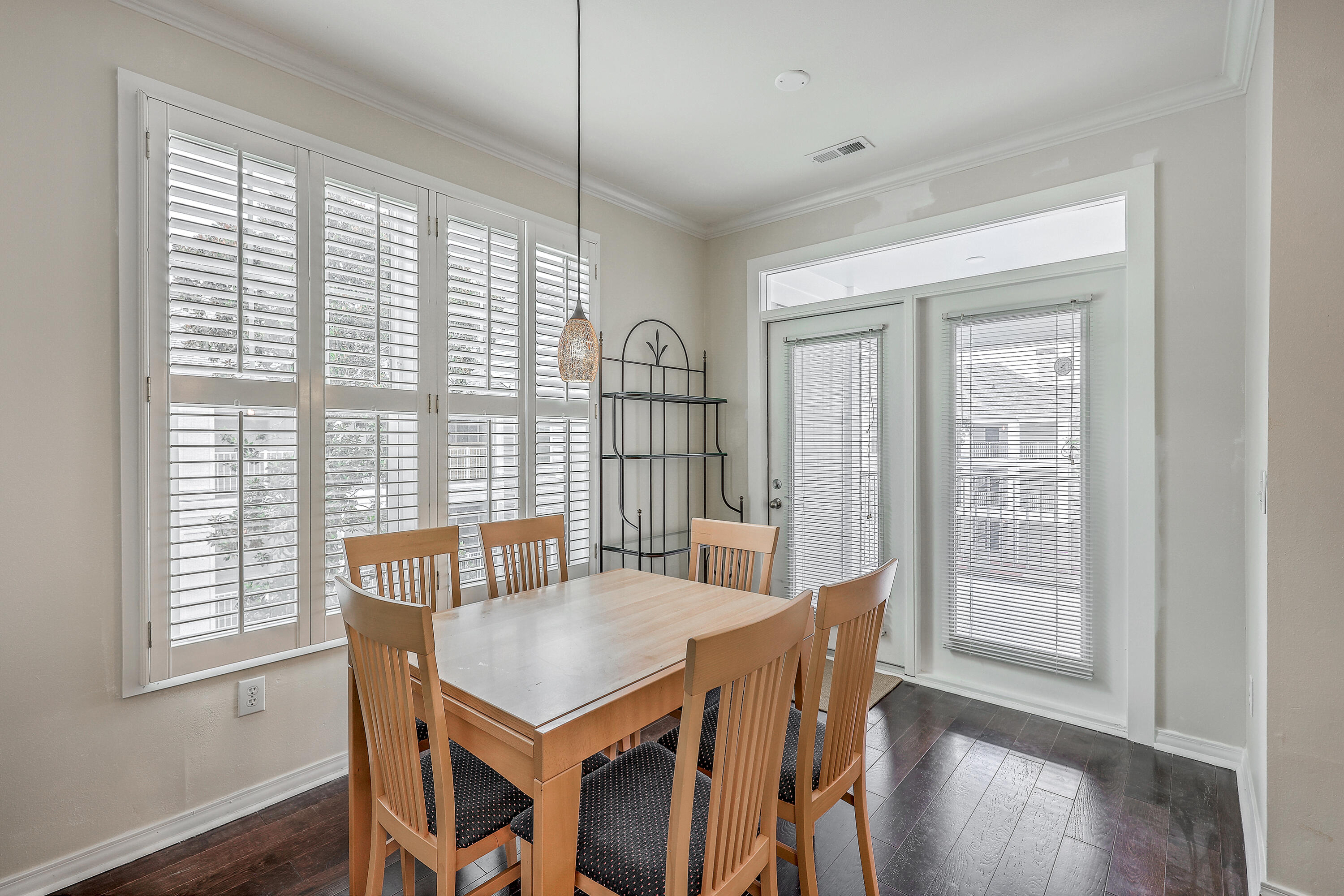 130 River Landing Drive # 9305